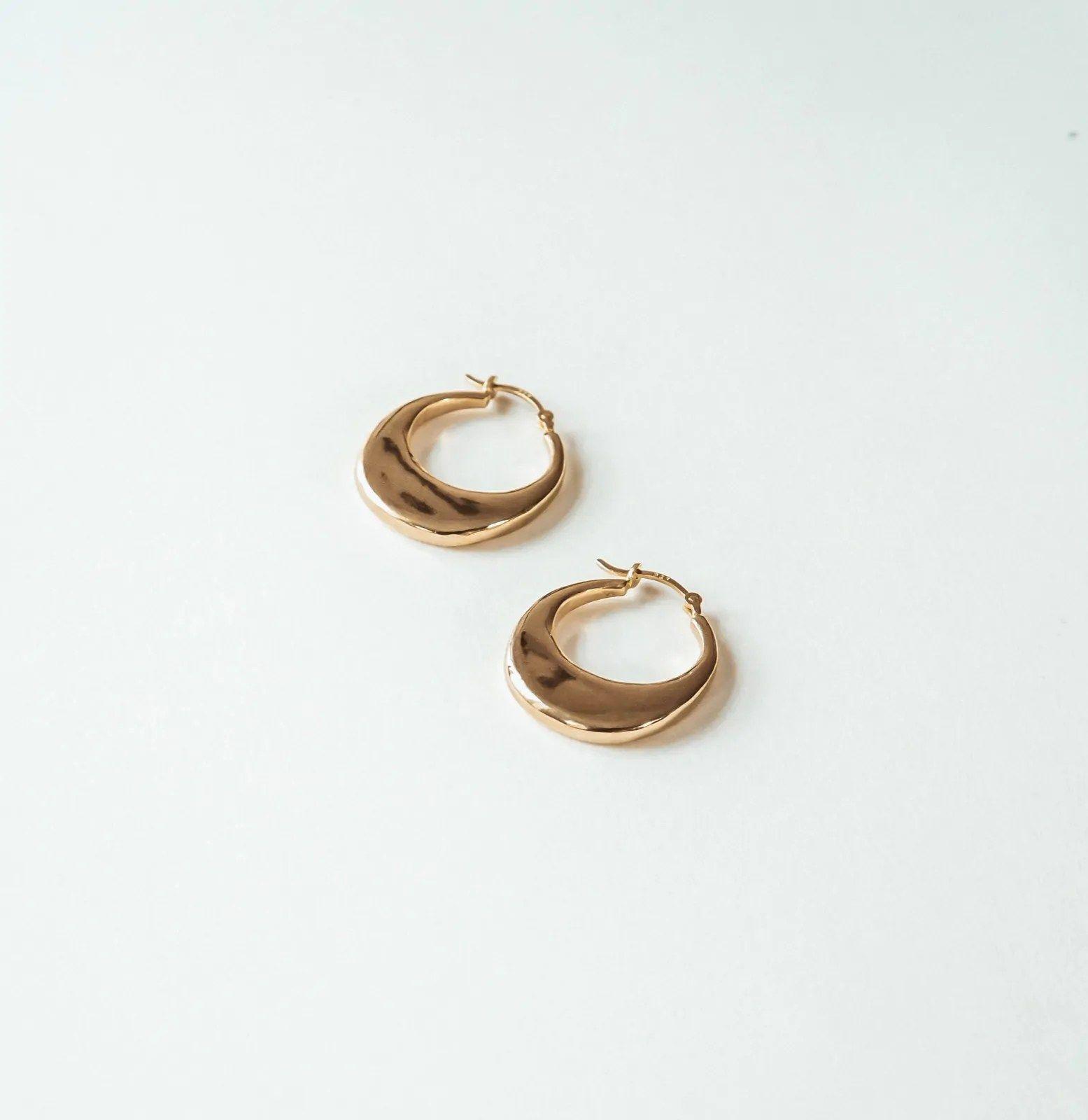 Polly’s Perfect Gold Hoops
