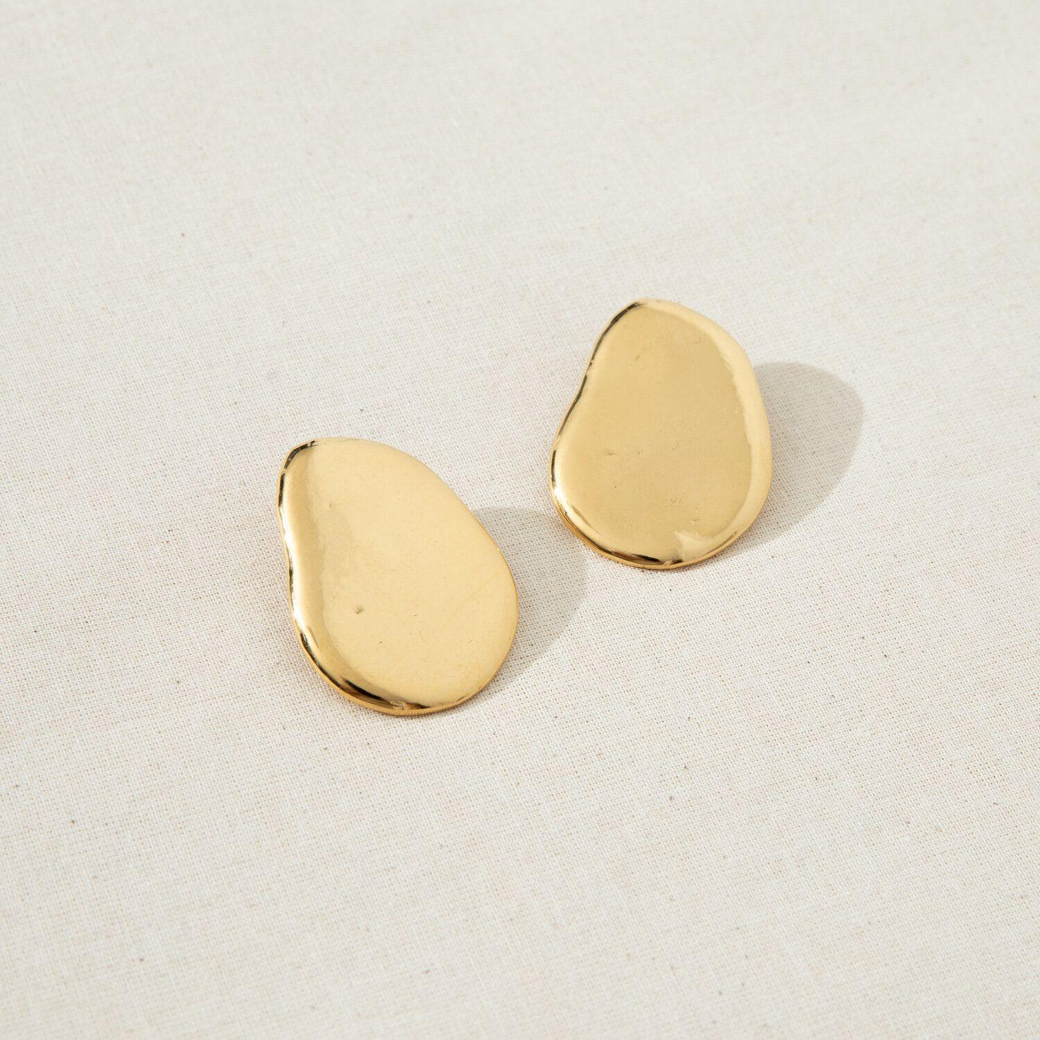 Asymmetric Droplet Studs
