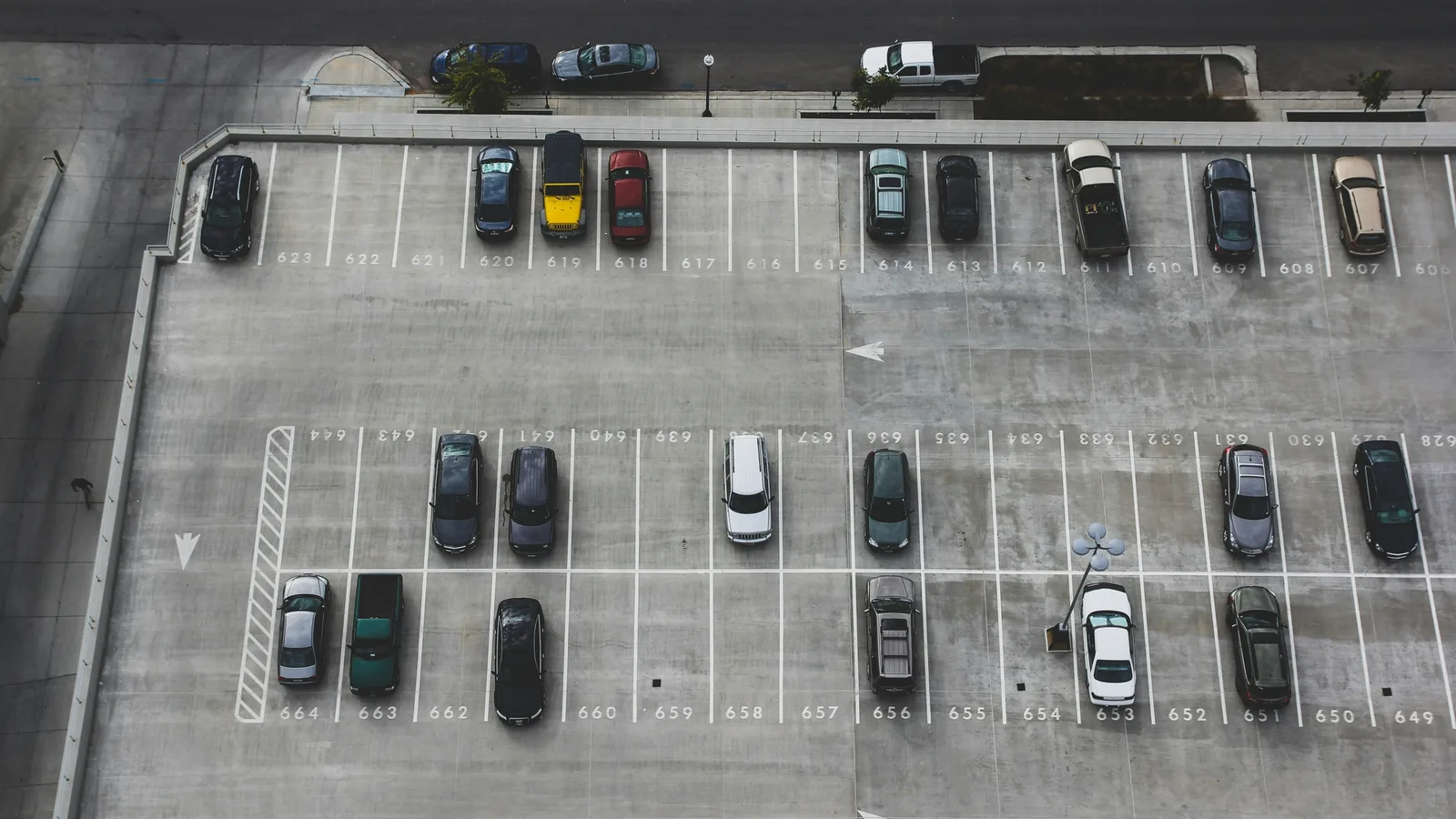 Parking can be a nightmare for all of us. So where can you park in Bulgaria without getting fined or stressed out?