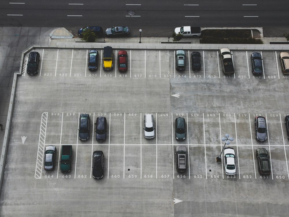 Parking can be a nightmare for all of us. So where can you park in Bulgaria without getting fined or stressed out?