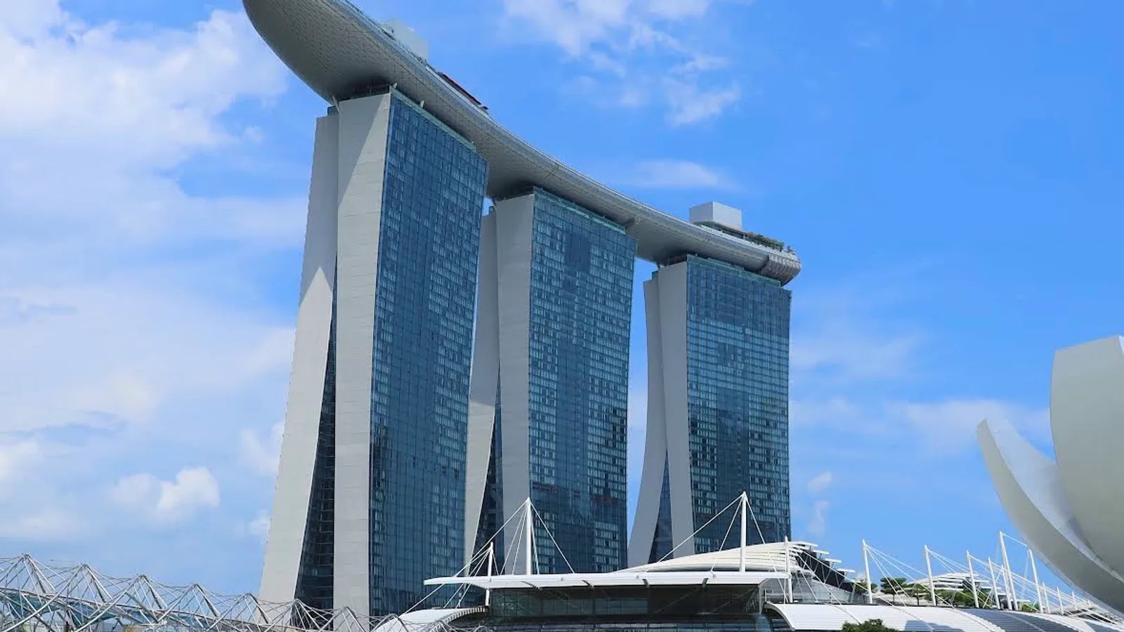 How to Make the Most of a Short Layover