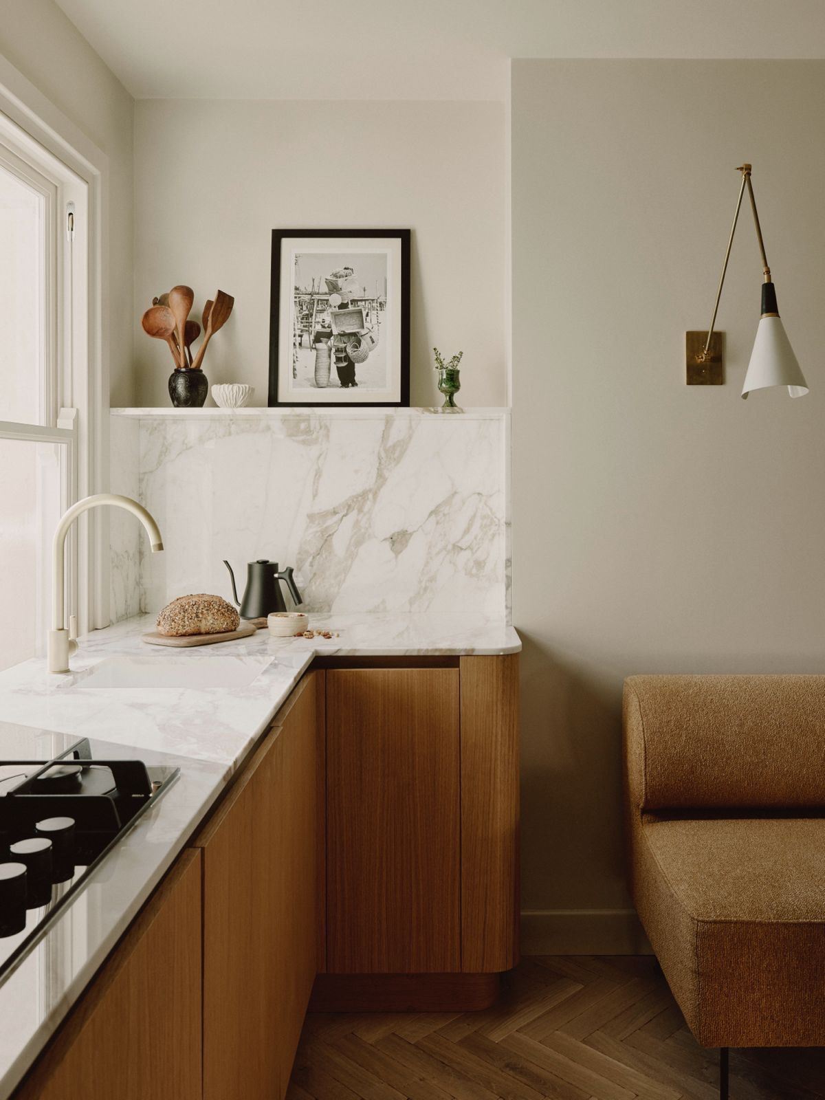 Bespoke kitchen, Harley Street, photo 11