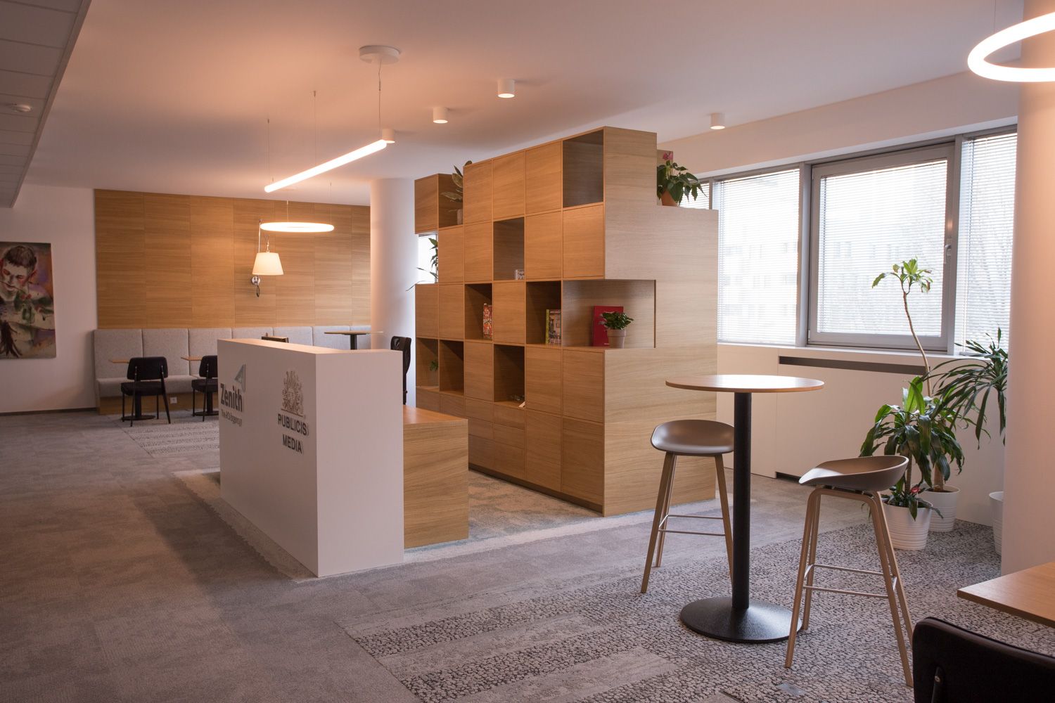 Interiér kancelárií Zenithmedia - Image 1