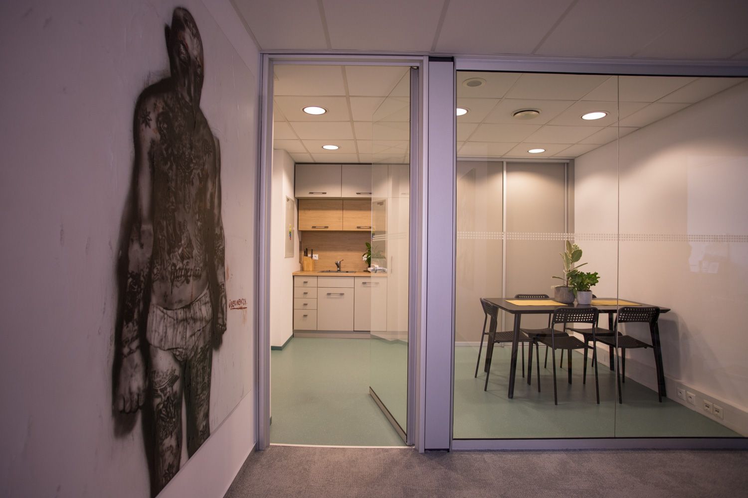 Interiér kancelárií Zenithmedia - Image 11