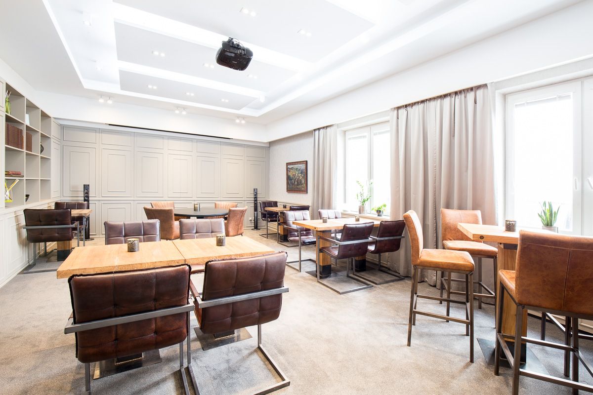 Interiér firemného klubu - Image 2