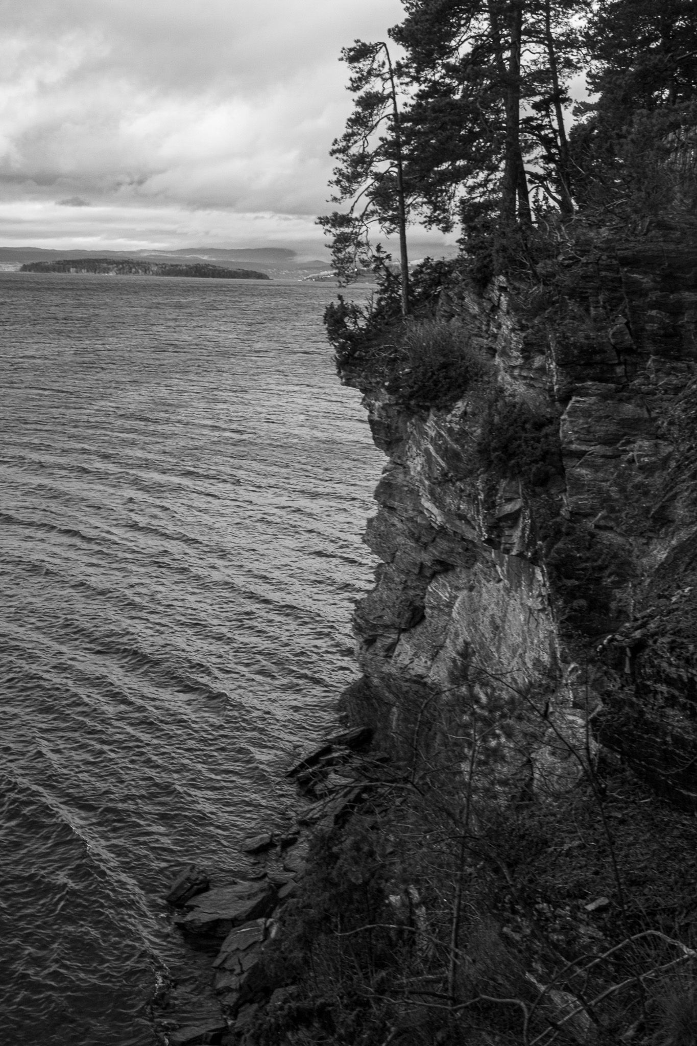 En dag som aldri stilner - Theodor-S-Borge_3MKA_En-dag-som-aldri-stilner7.jpg