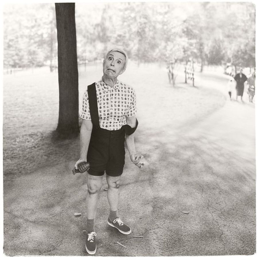 Diane Arbus / Child With a Toy Hand Grenade in Central Park, Nyc (1962)