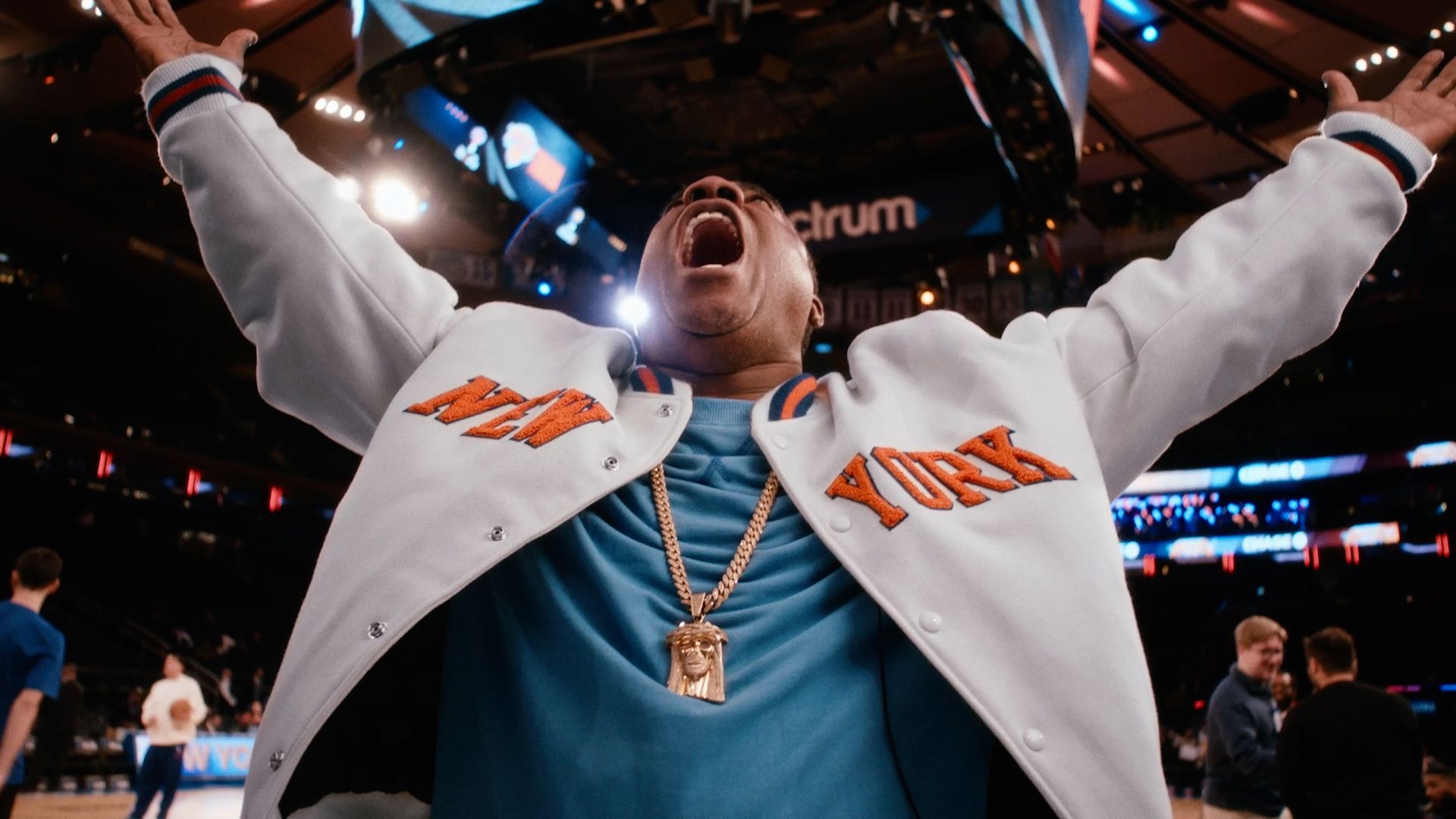 NY Knicks: All  In, All One