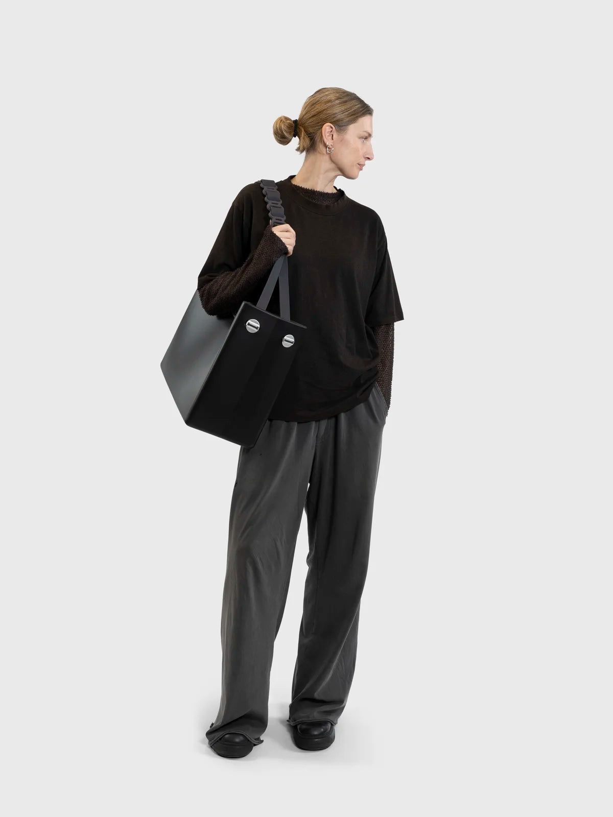EAST WEST CLUTCH SYSTEM - XL in DEEP