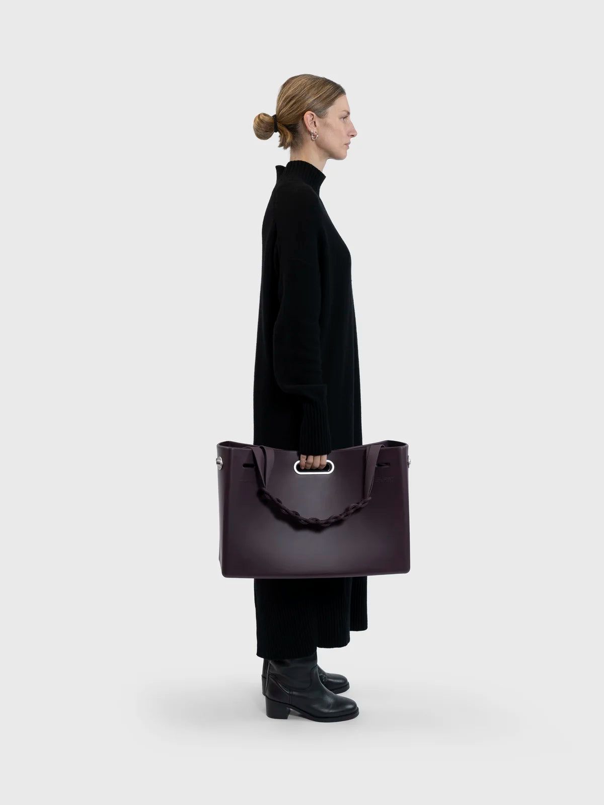 EAST WEST CLUTCH SYSTEM - XL in NIGHTSHADE