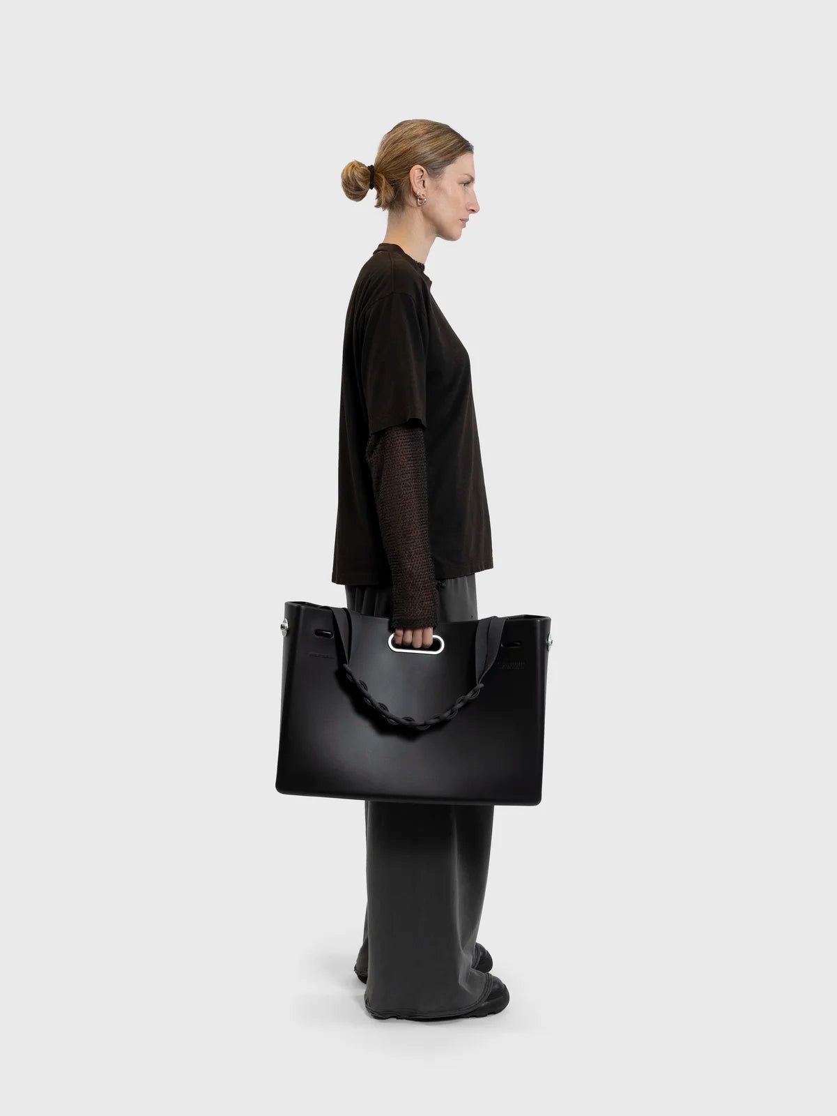 EAST WEST CLUTCH SYSTEM - XL in DEEP