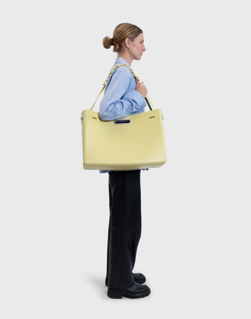 EAST WEST CLUTCH SYSTEM - XL in OXIDE