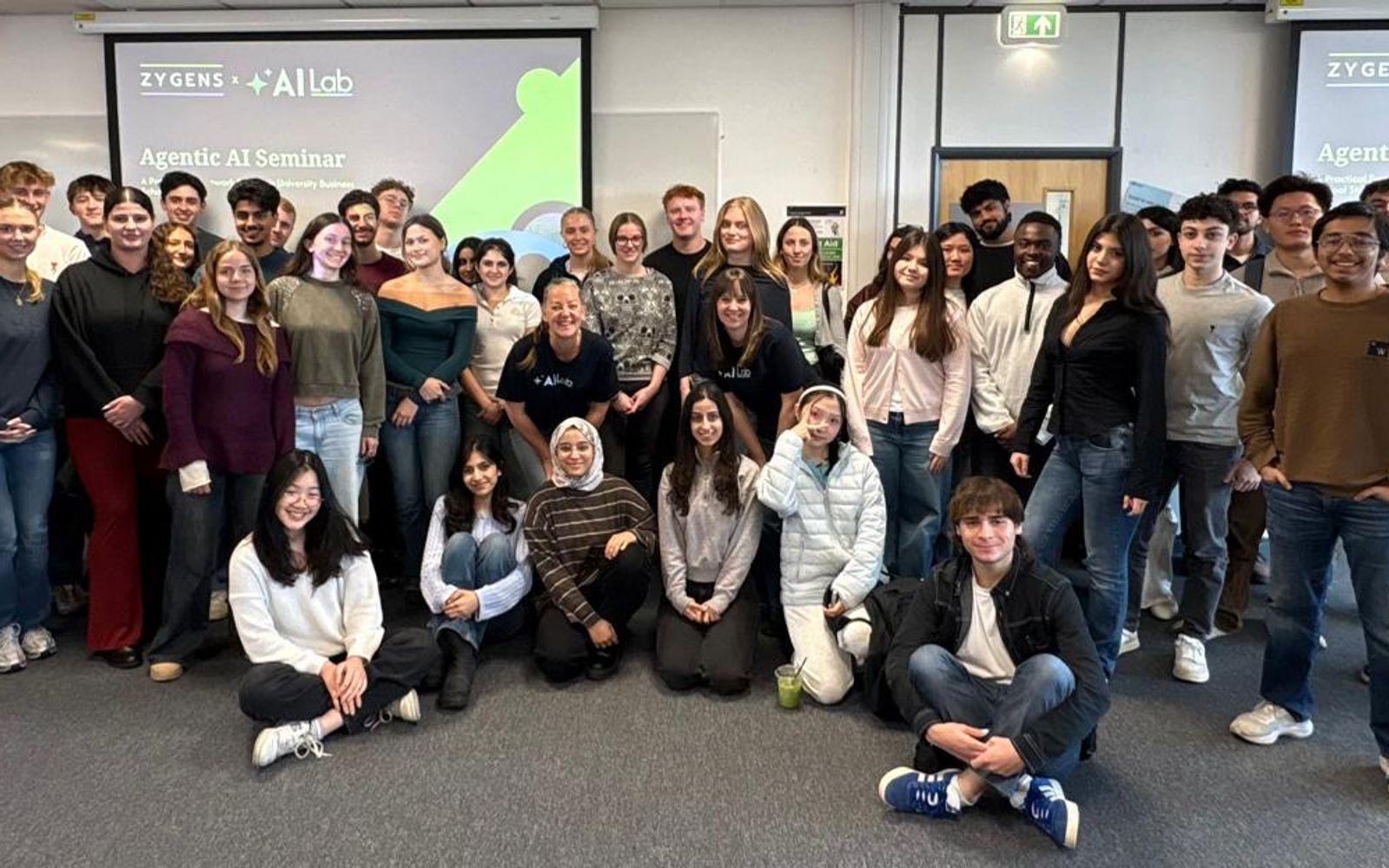 From AI curiosity to workplace confidence