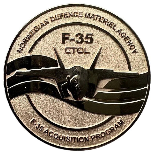 Mynt F-35, bakside, fra Den Lille Patchfabrikken
