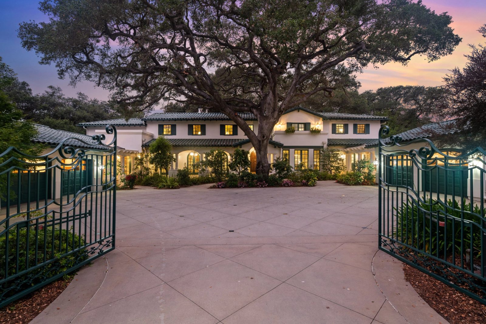 La Cañada Estate — frame 10