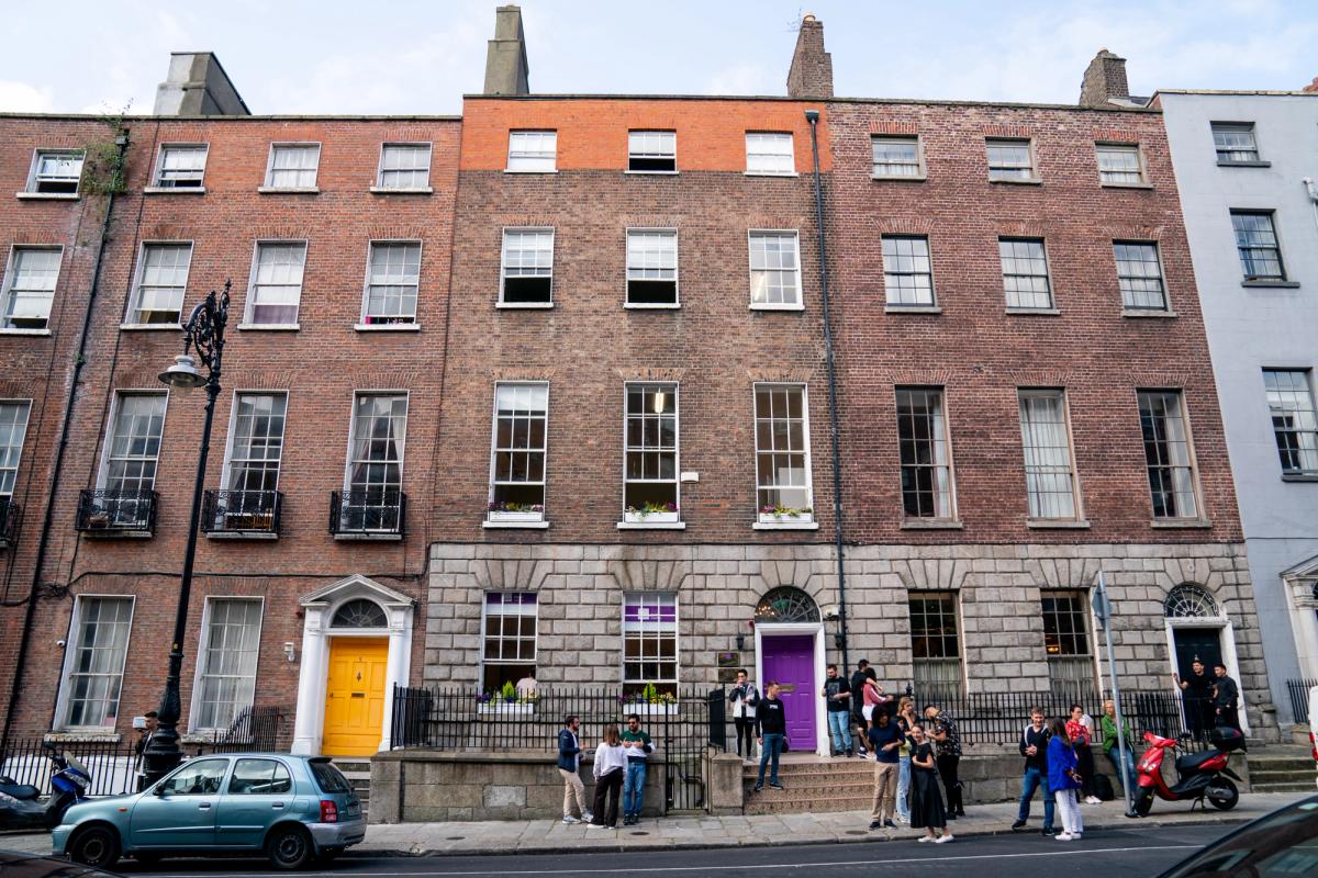 Twin Internships Dublin - 1
