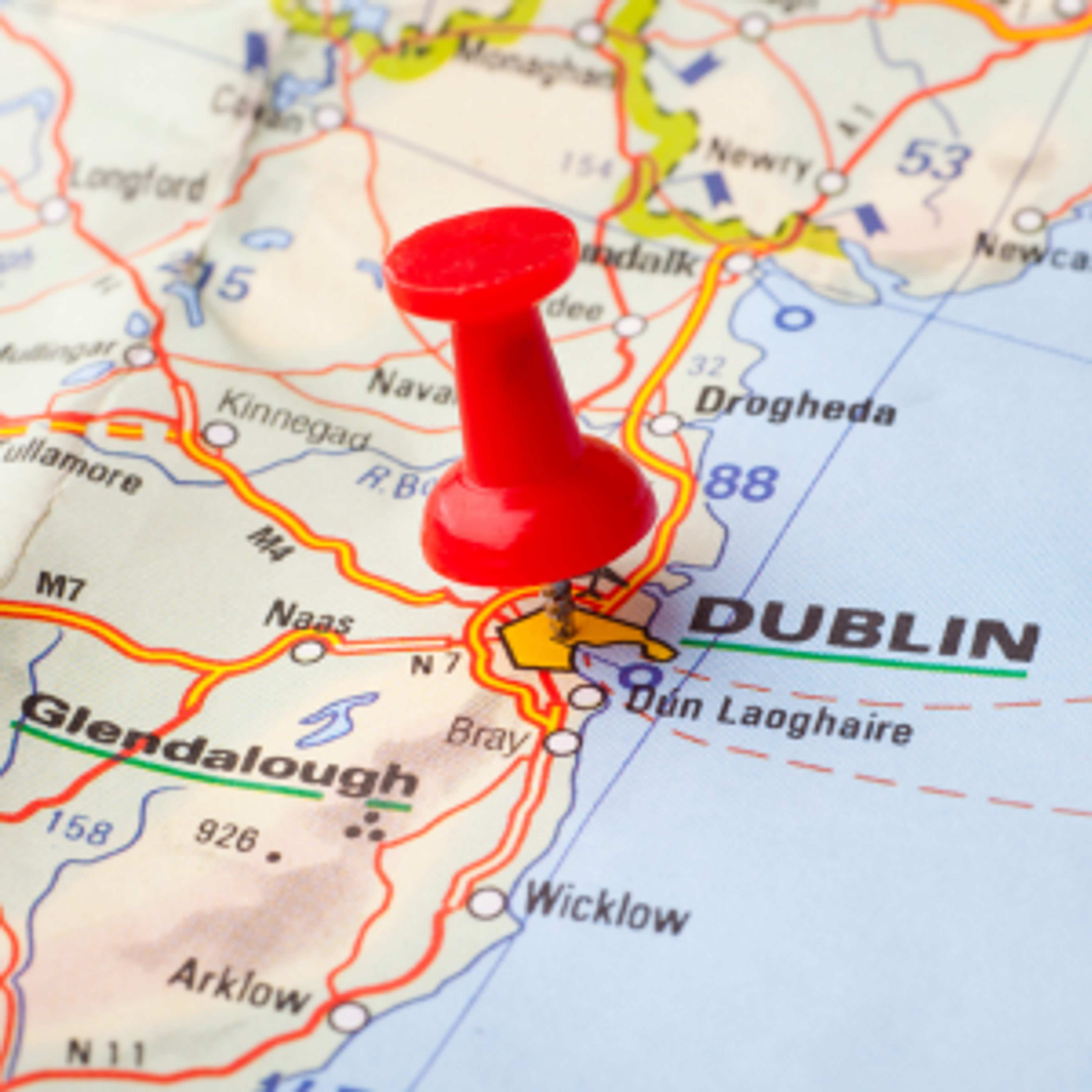 Explore Dublin like a pro by using the bus