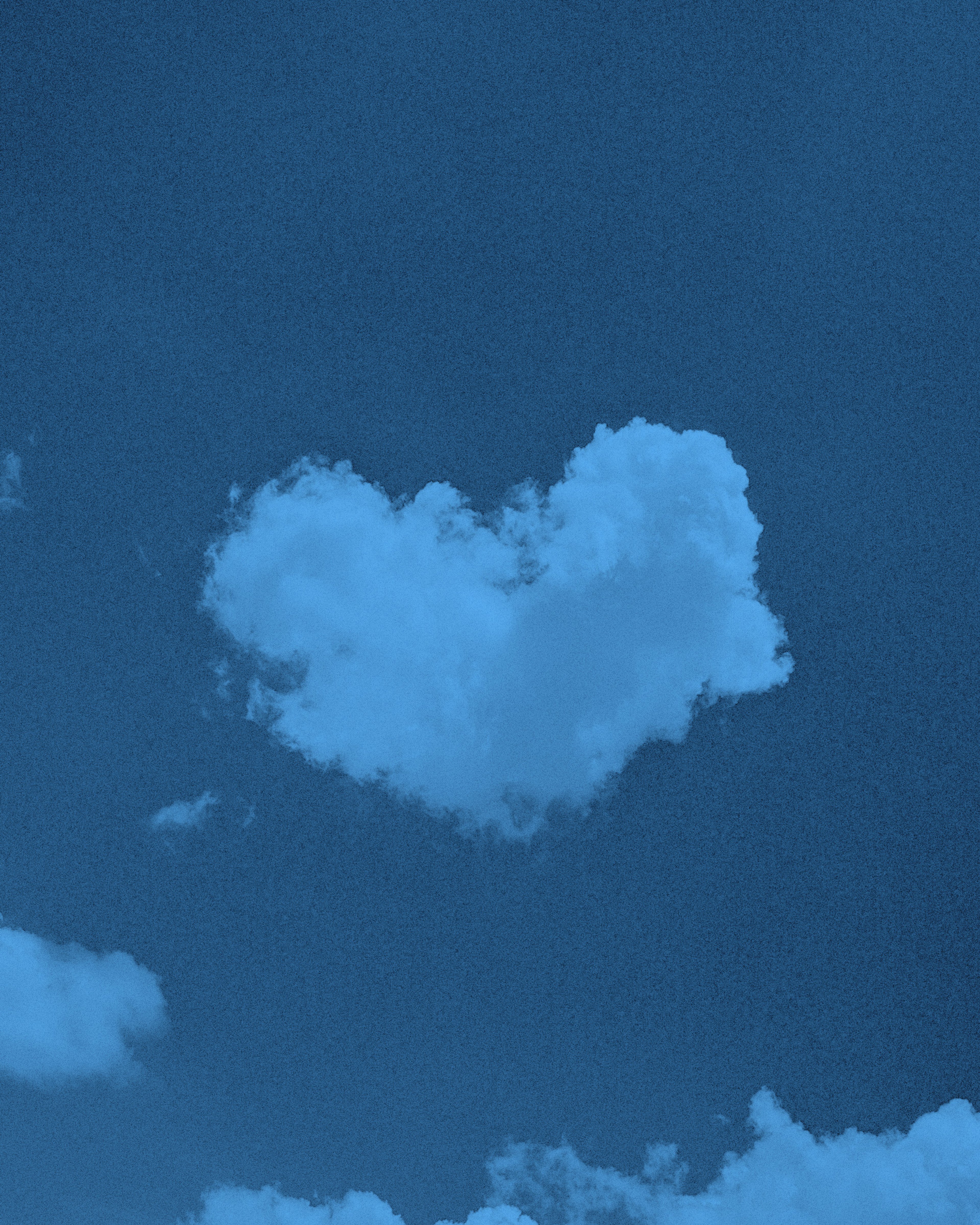Ett moln som ser ut som ett hjärta