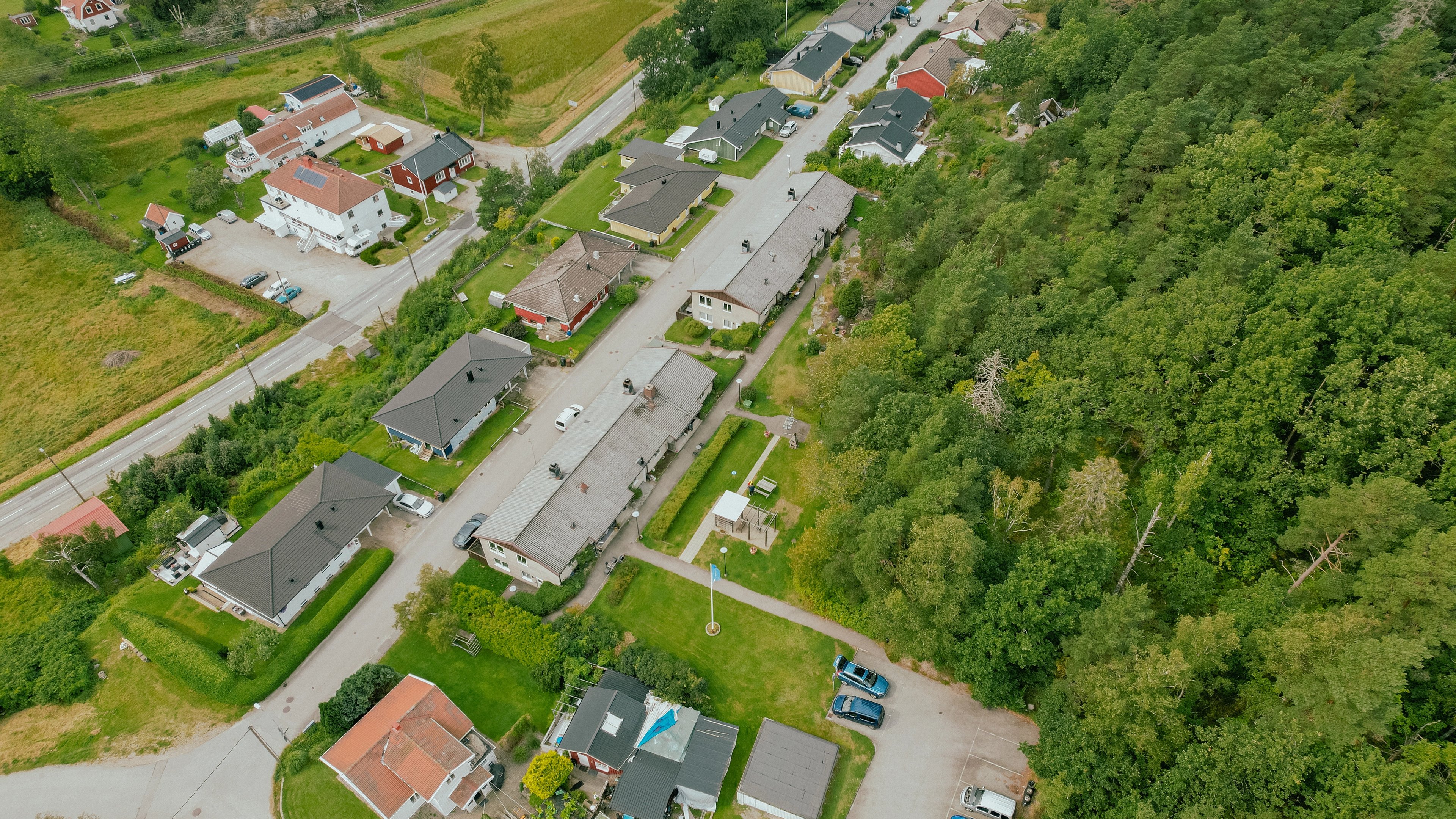 Flygbild över Hälsovägen i Svenshögen