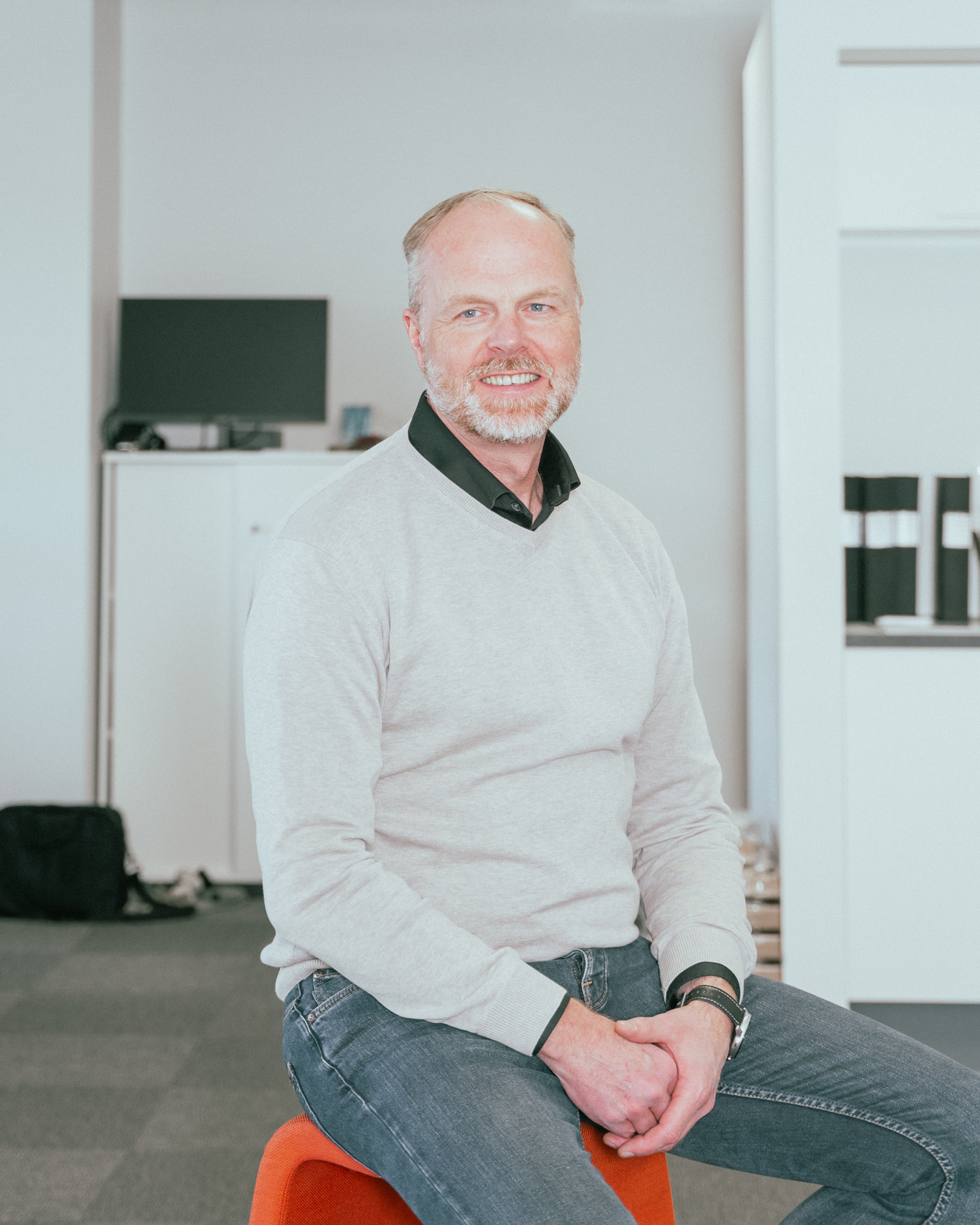 Ett porträtt på en medarbetare