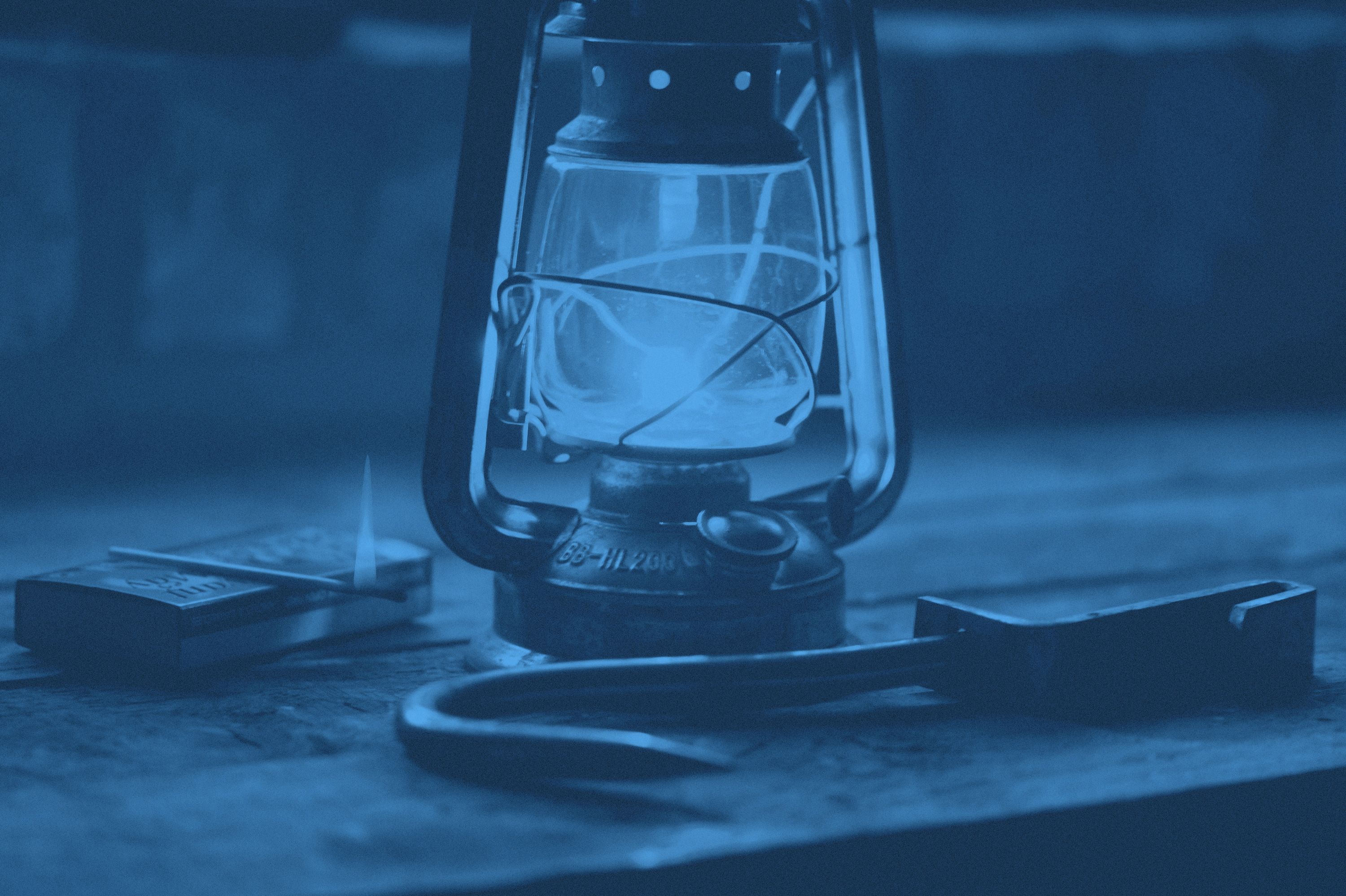 En tänd fotogenlampa