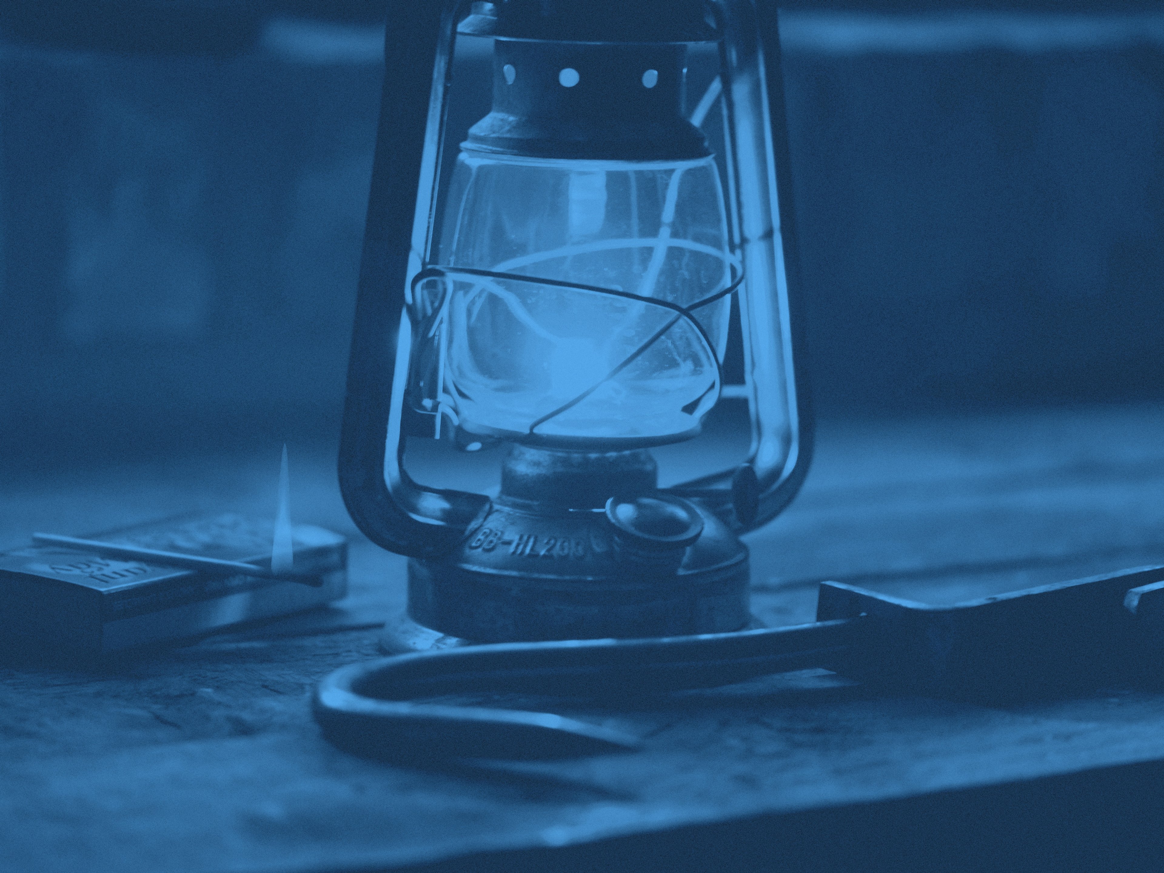 En tänd fotogenlampa