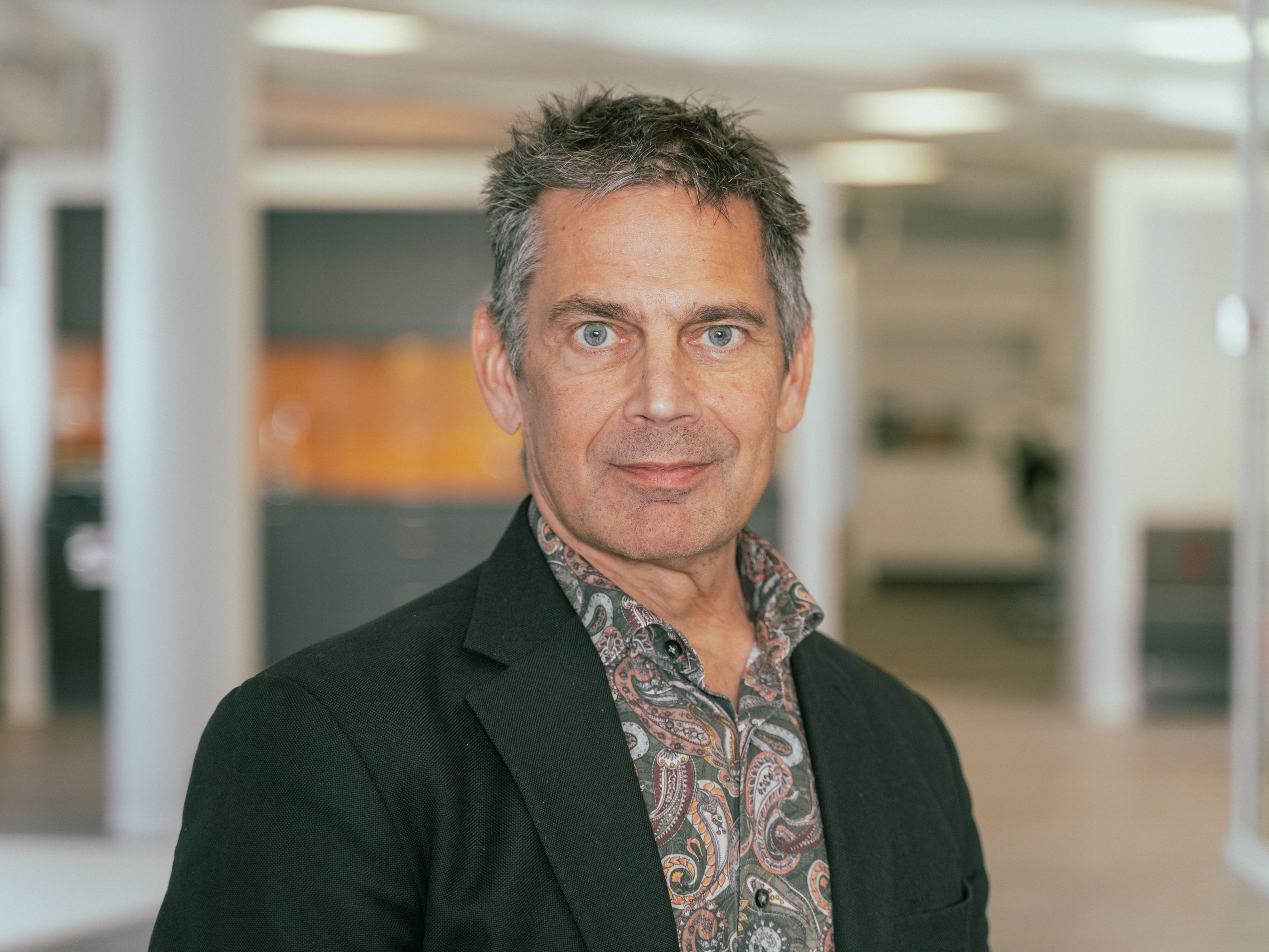 Ett porträtt på en medarbetare