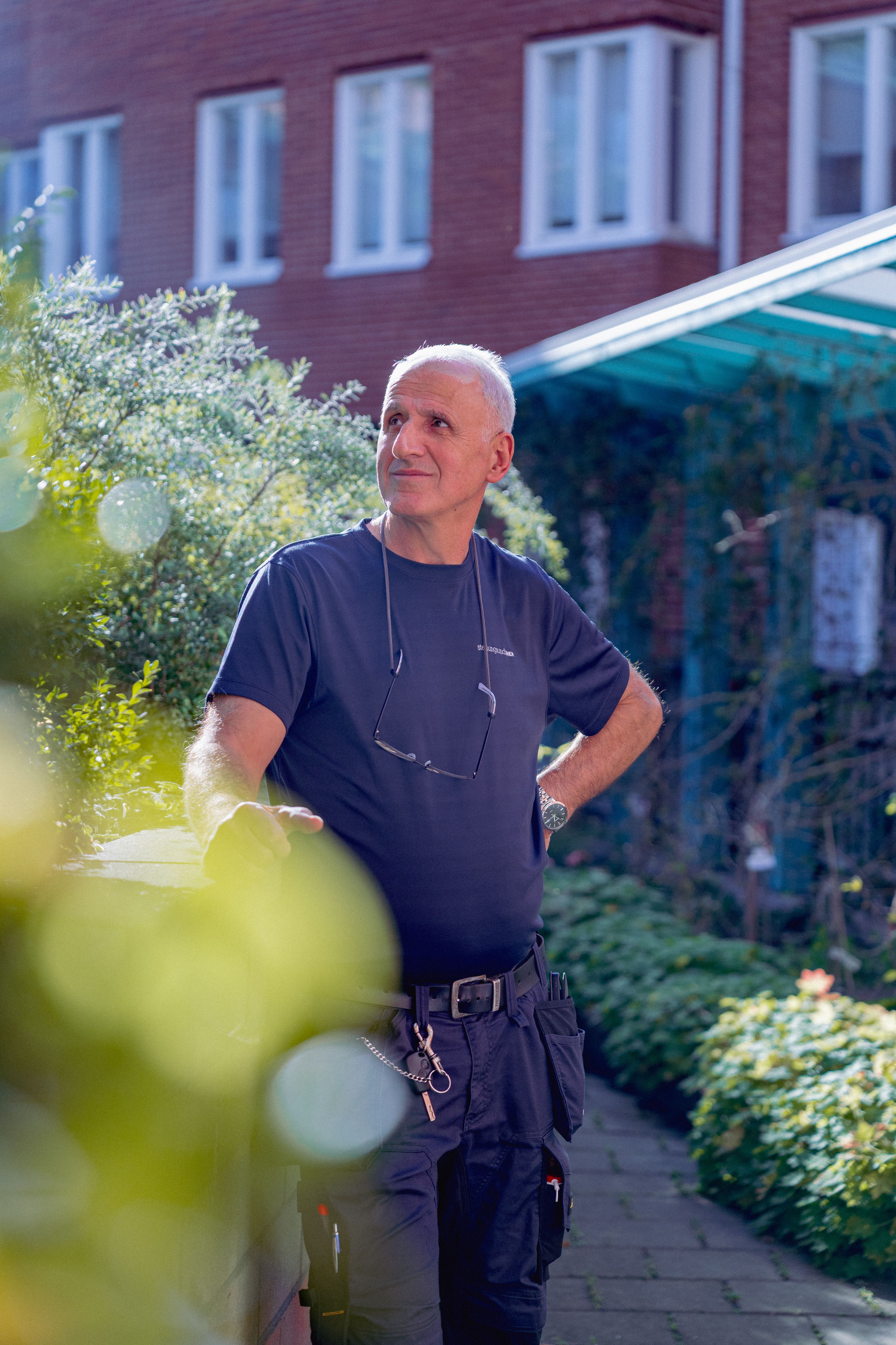 En bild på en medarbetare