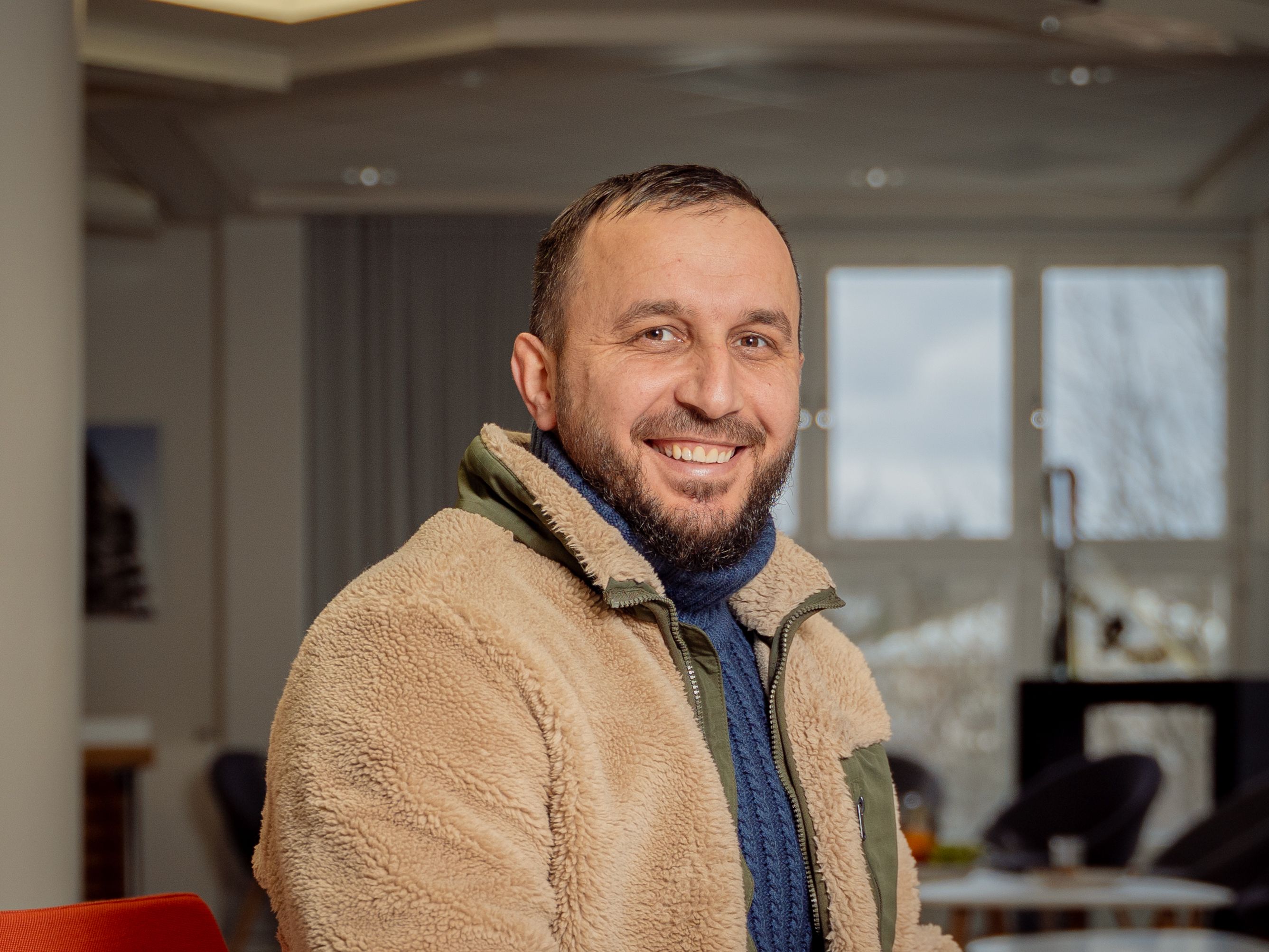 En bild på en medarbetare