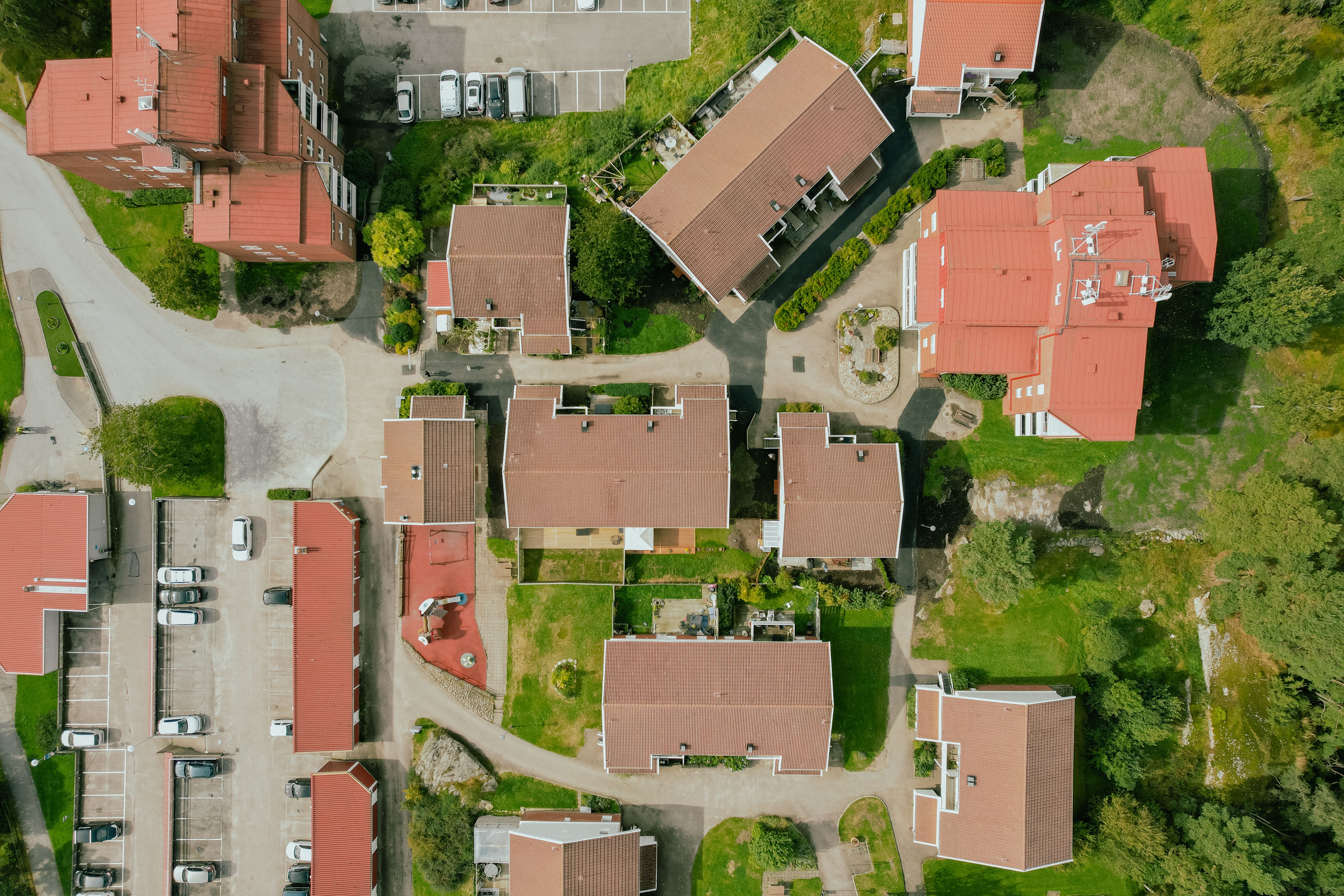 En flygbild över området Kolningsberget i Stenungsund