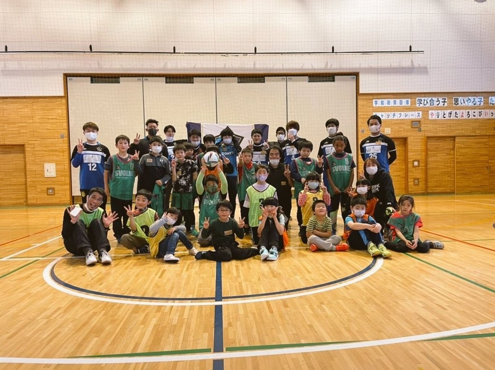 ひのてん学童クラブでサッカー教室を開きました