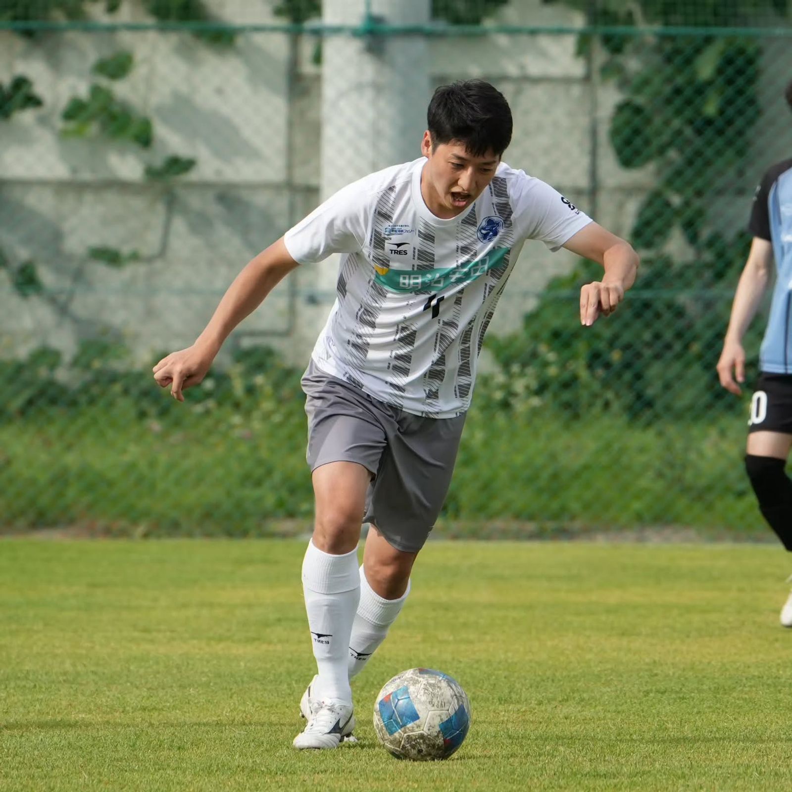 背番号4の小谷健太選手