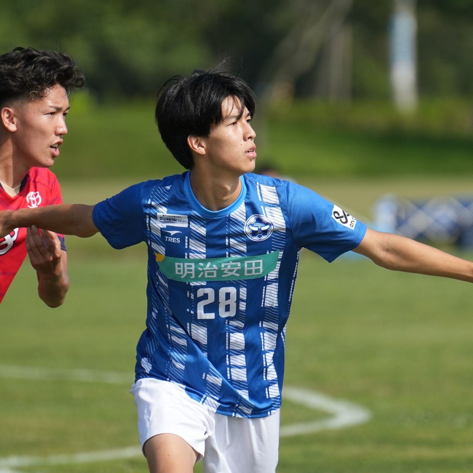 背番号28の菅原うみ選手