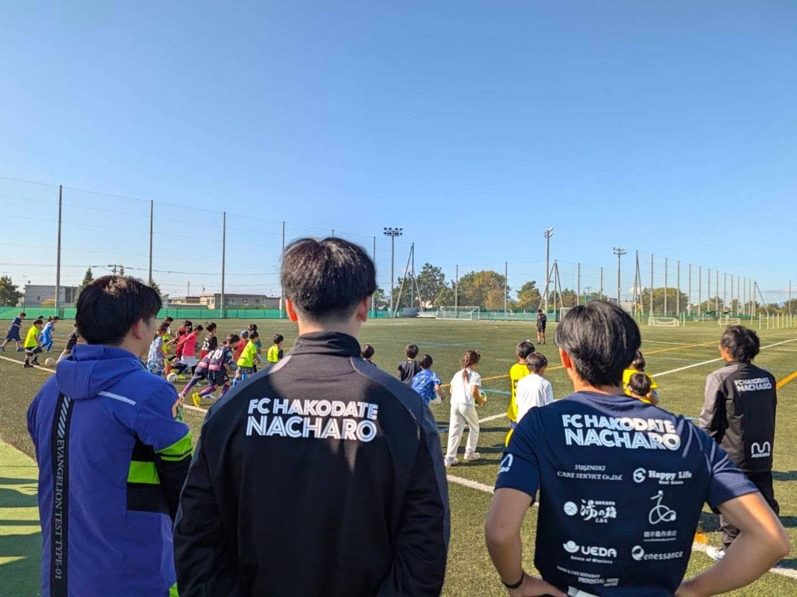 【地域活動】松井大輔さんのサッカー教室に選手が参加しました