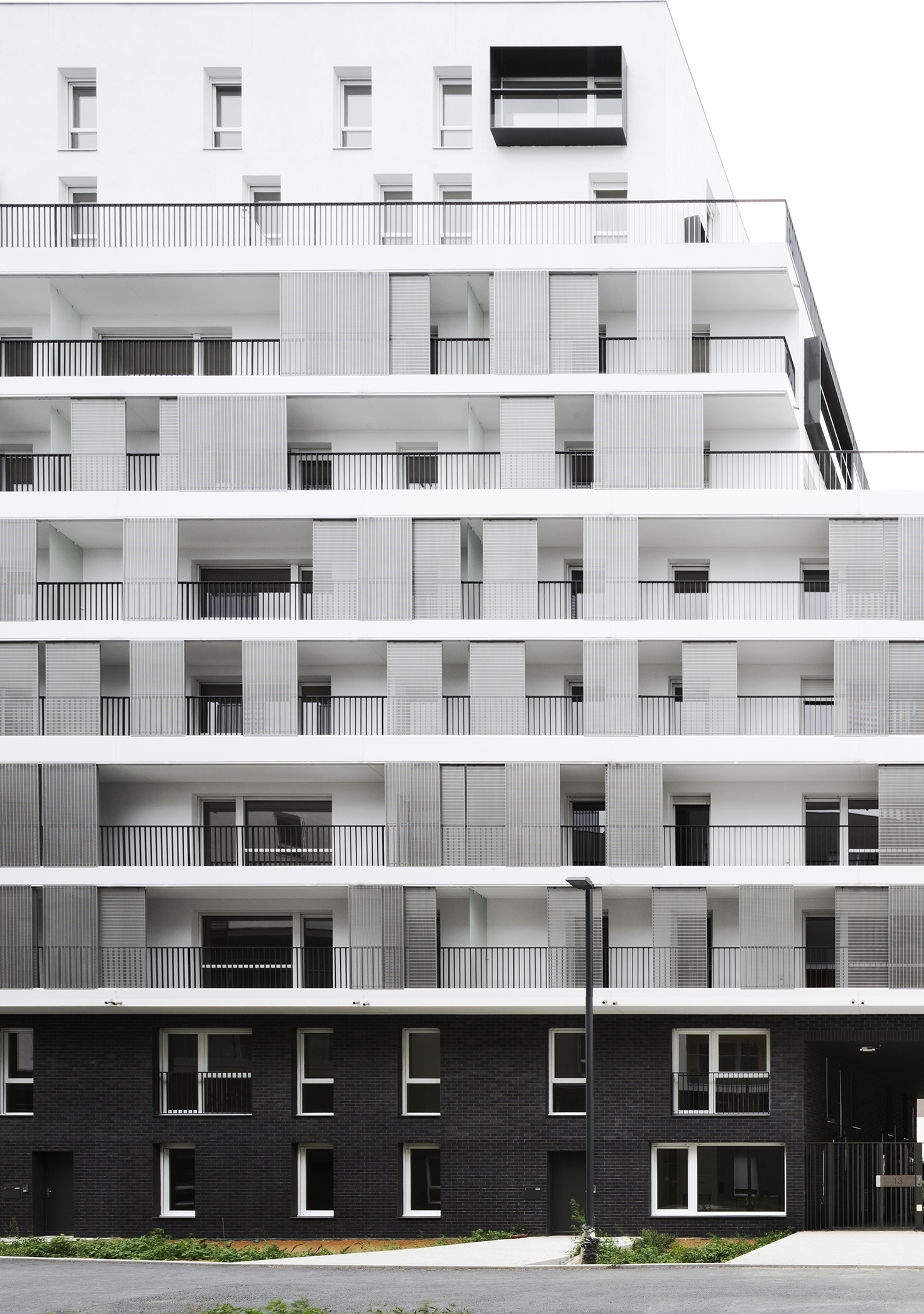 83 LOGEMENTS COLLECTIFS