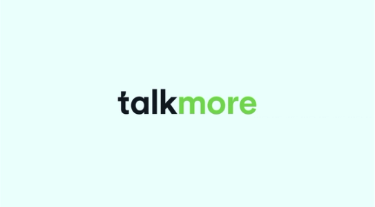 Talkmore-logoen på lysegrønn bakgrunn