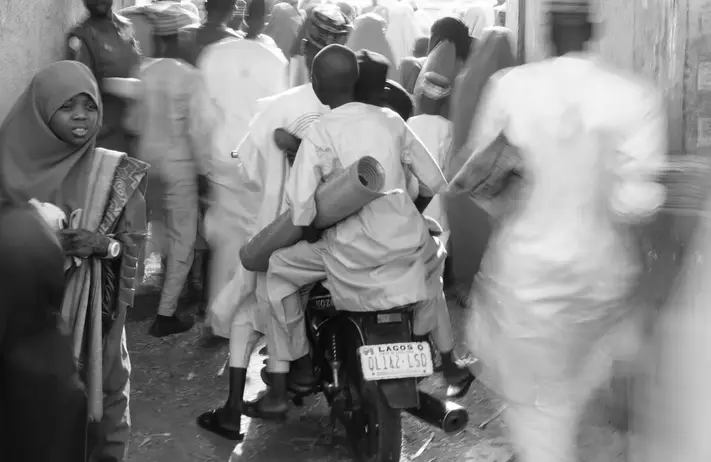 Between the Everyday and the Editorial: The Photography of FolajimiArticle Image