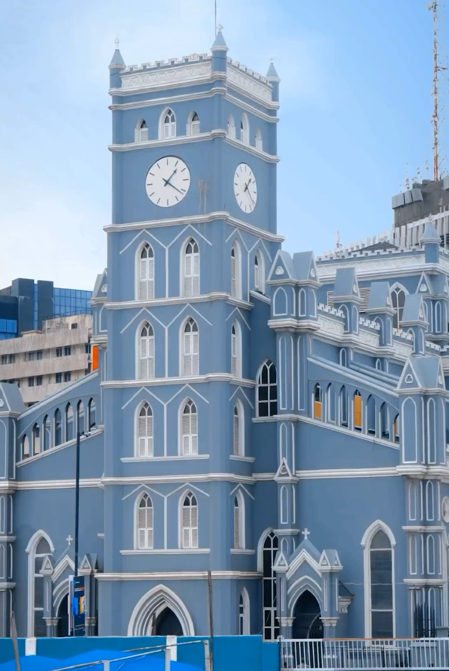 Tecno Camon 30Article Image