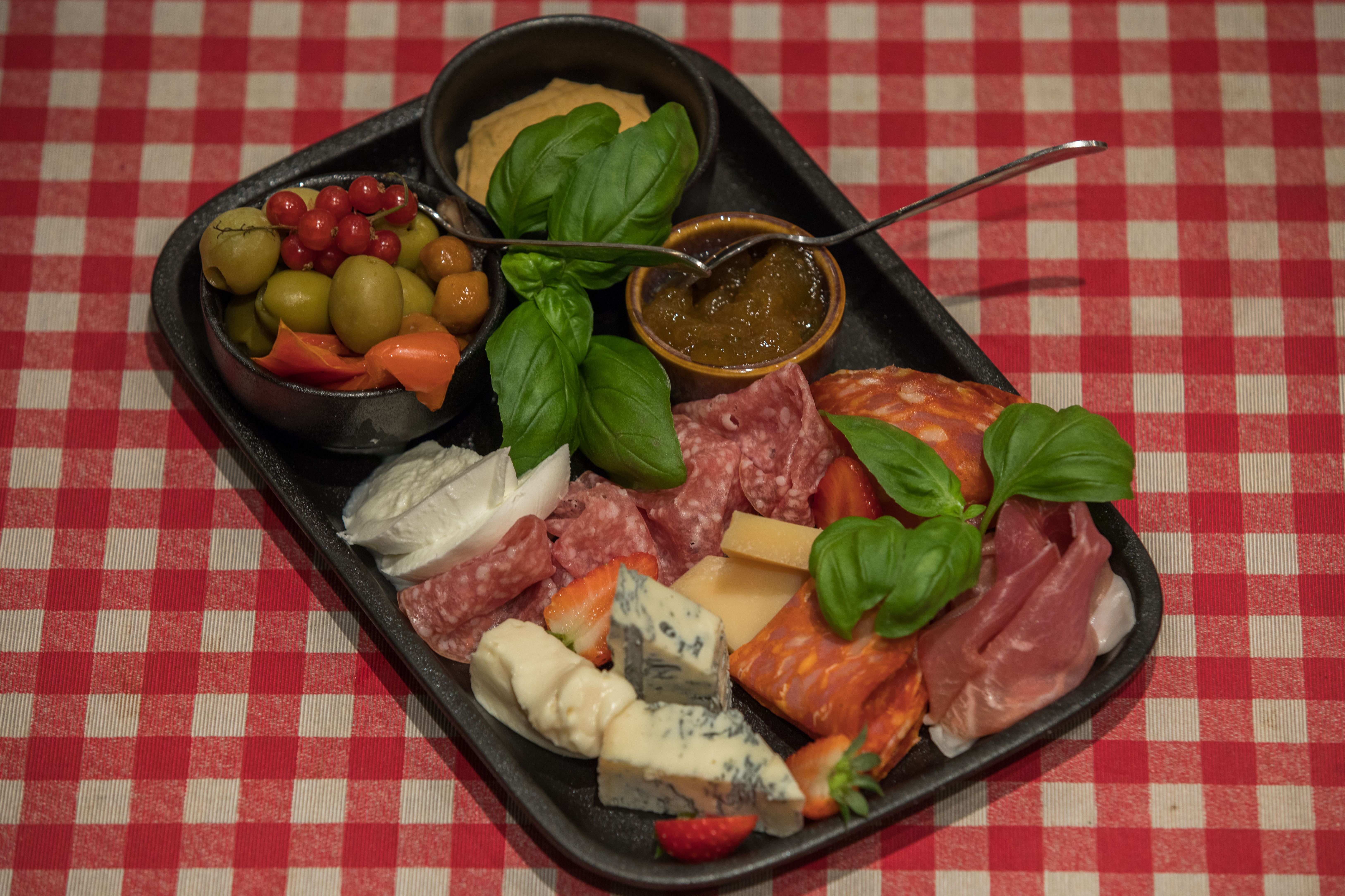 Antipasti - vår bestselger