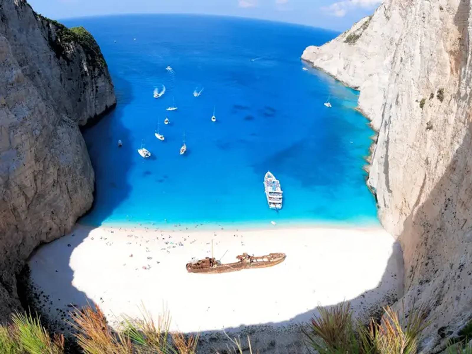 Zakynthos — helicopter arrival from the air