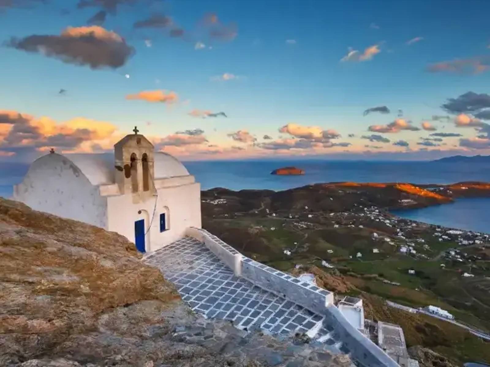 Sifnos — helicopter arrival from the air