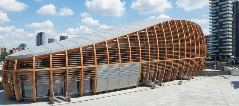 Facciata vetrata Unicredit Pavilion Milano trattata con nanotecnologia protettiva antigraffiti