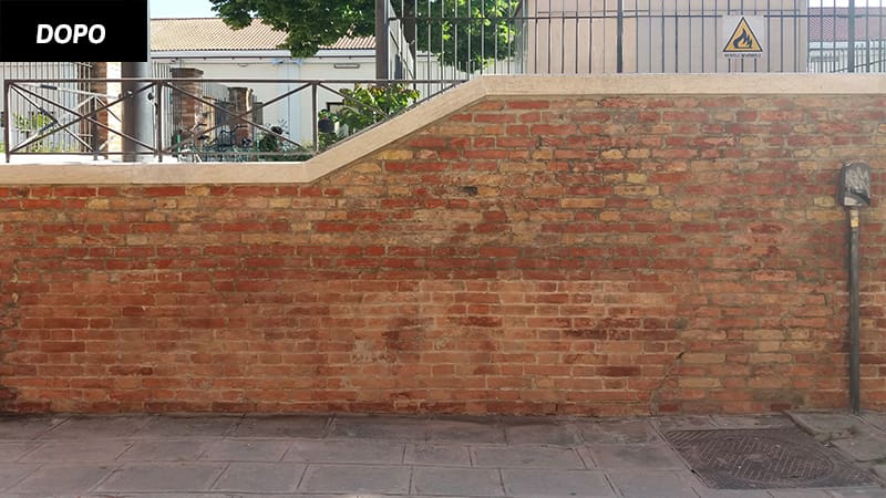 Come appare ora il muro a san Basilio a Venezia dopo RG-10 antigraffiti