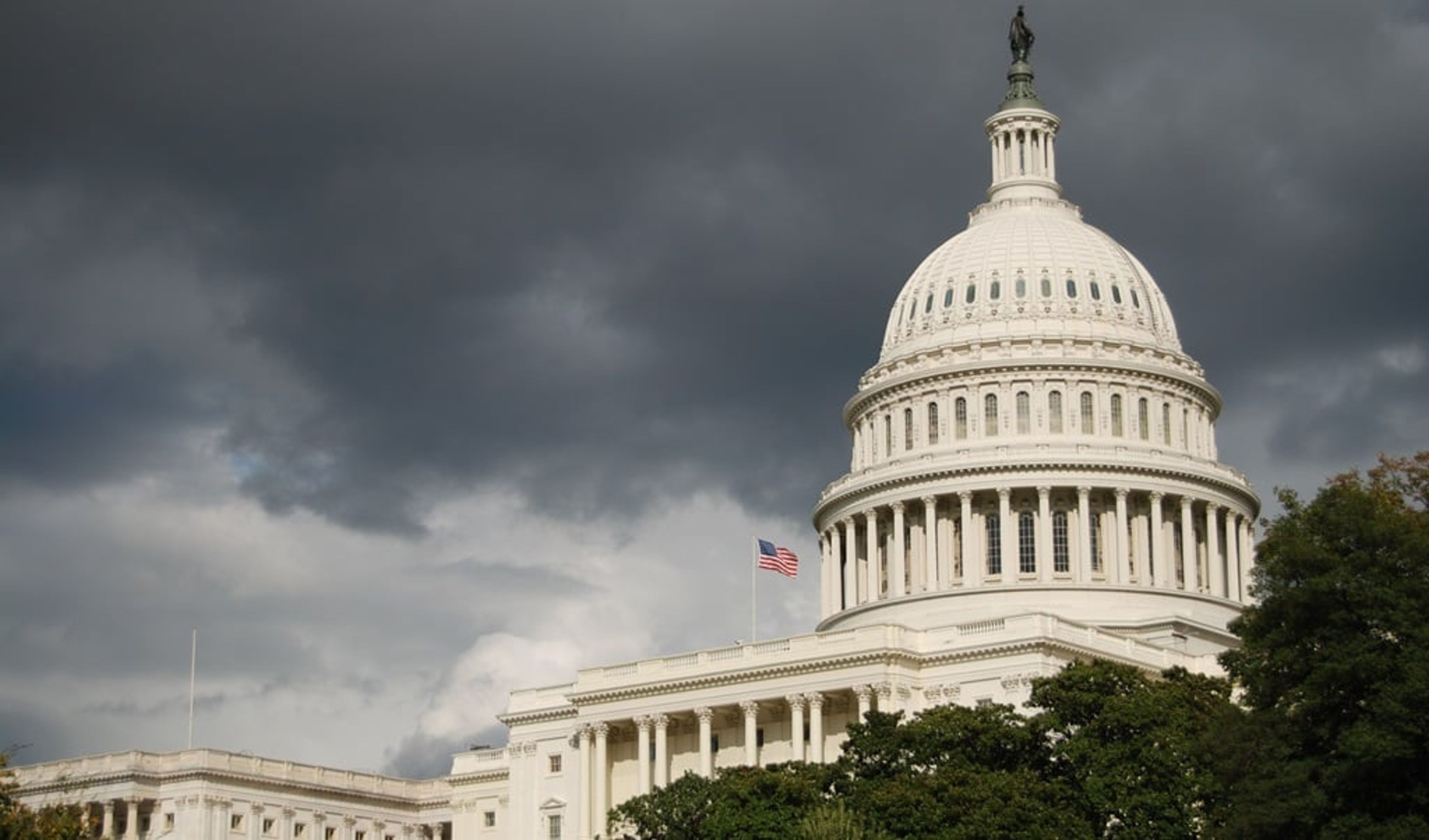 Reader reviewing this week's USCIS and immigration policy headlines