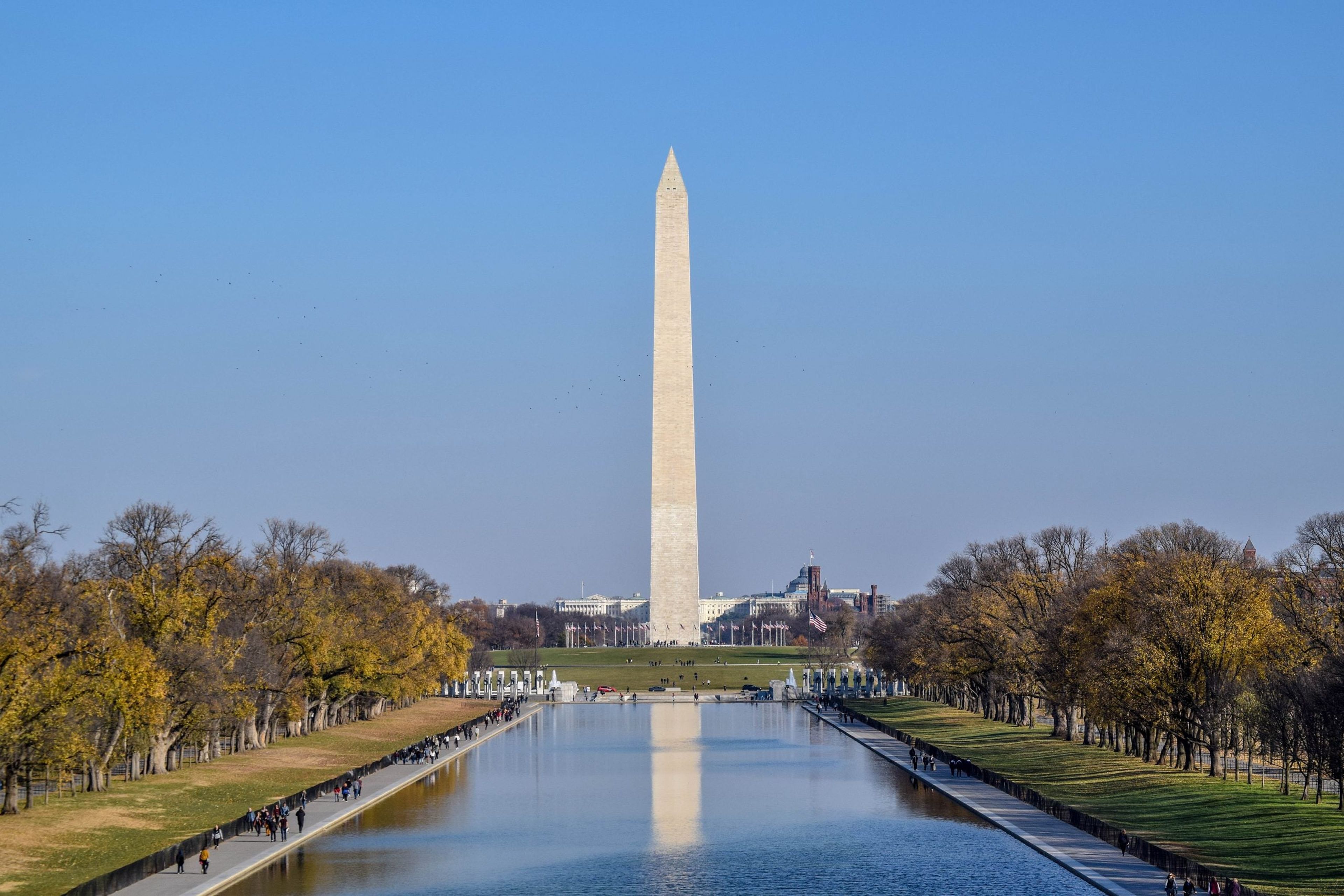 Attorney discussing the immigrant visa processing freeze with a client