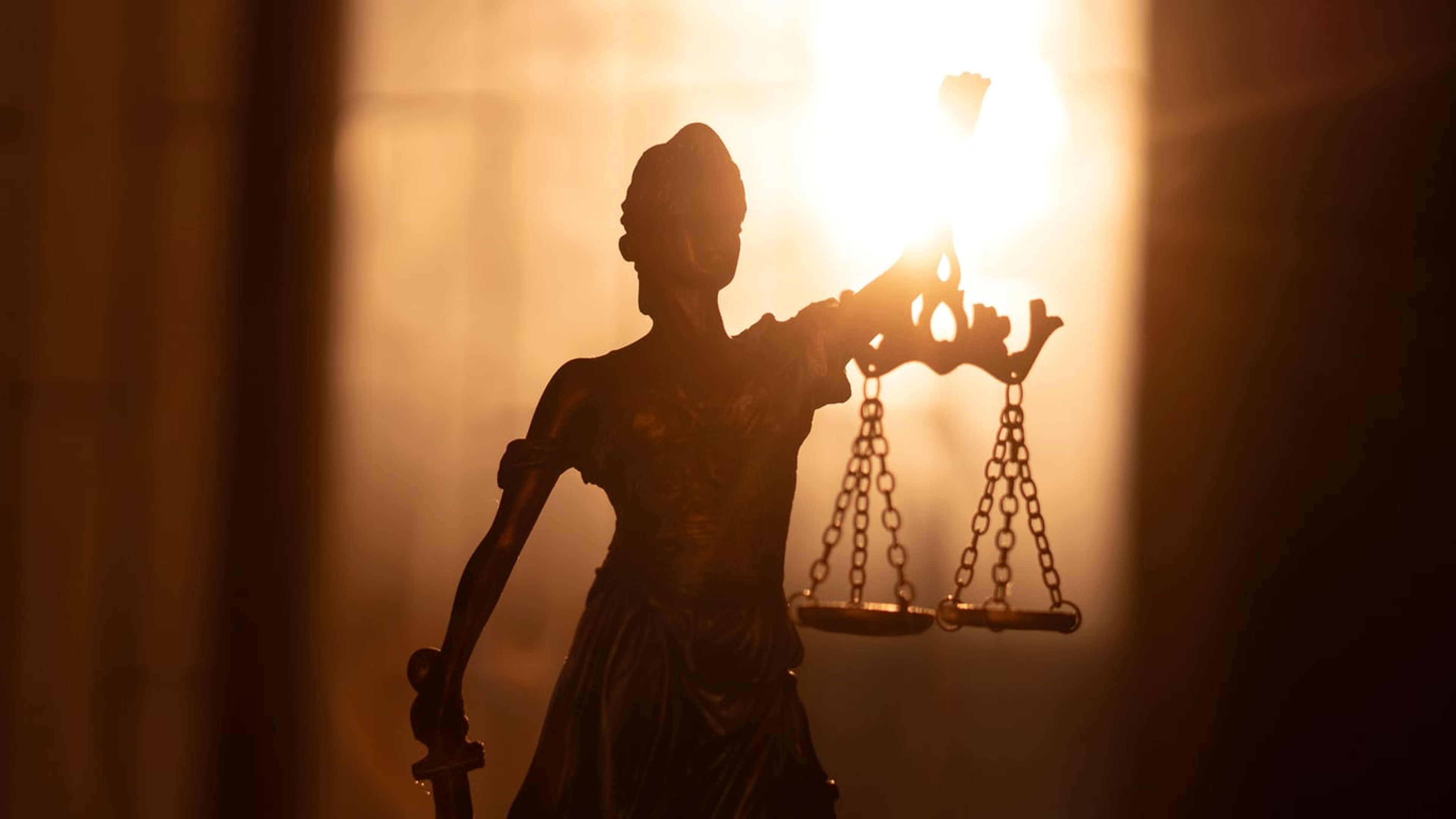 Manifest vs. Fragomen vs. BAL: Comparing Corporate Immigration Law Firms in 2026