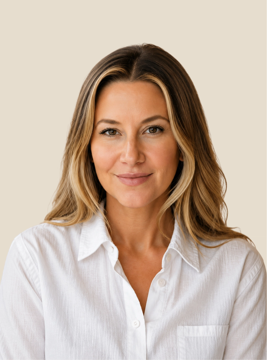 Lucia Maxwell