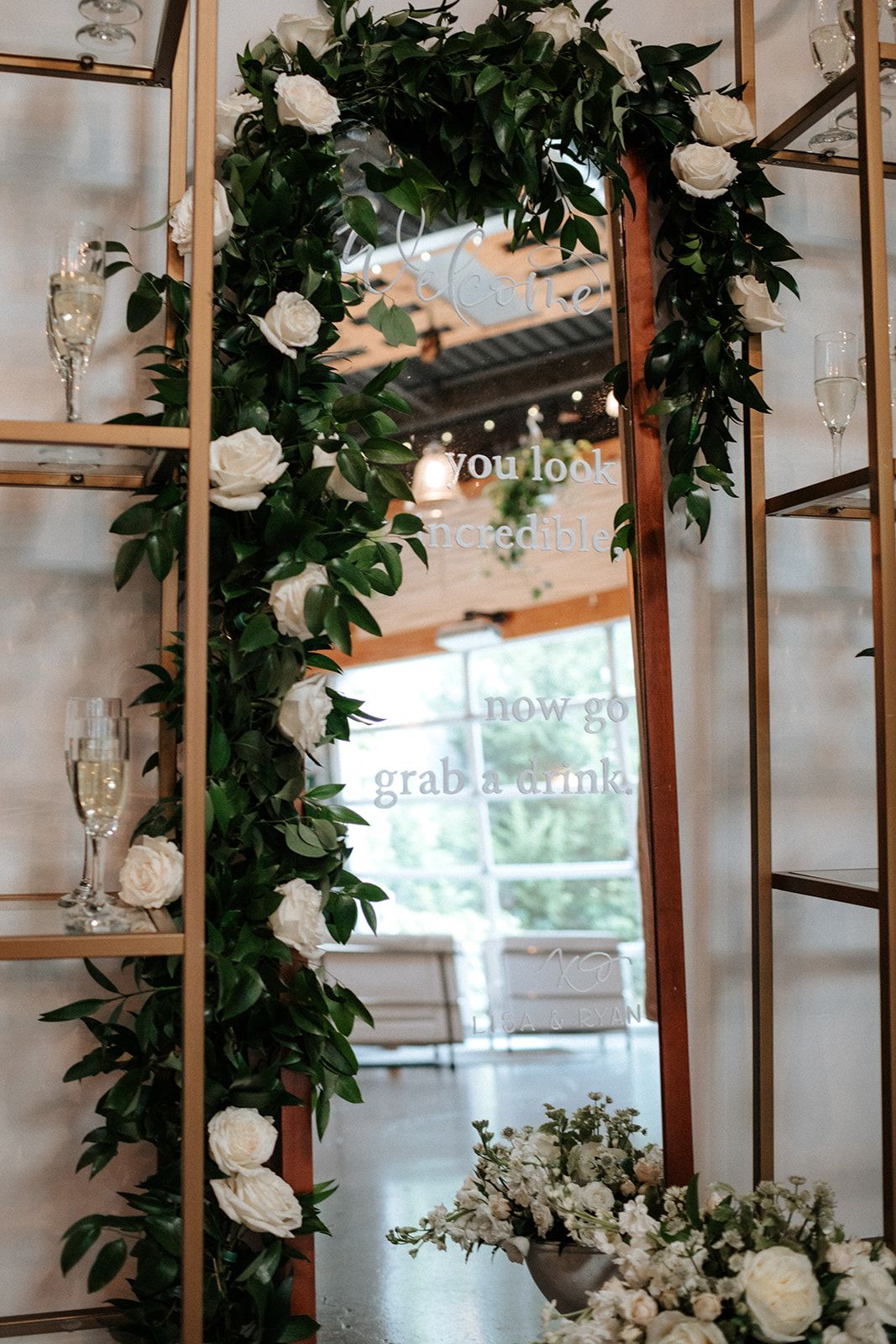 escort card sign with flowers ohio