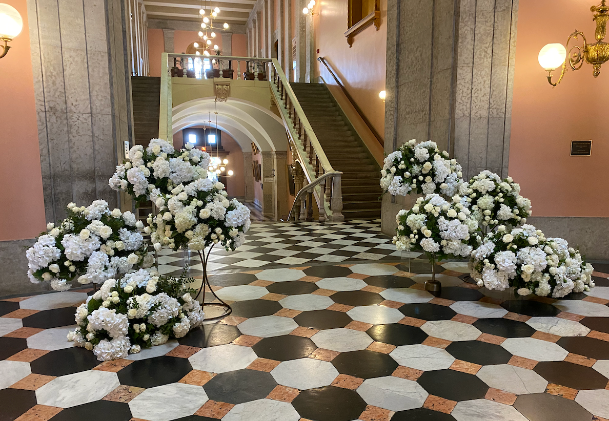 The Ohio Statehouse Wedding
