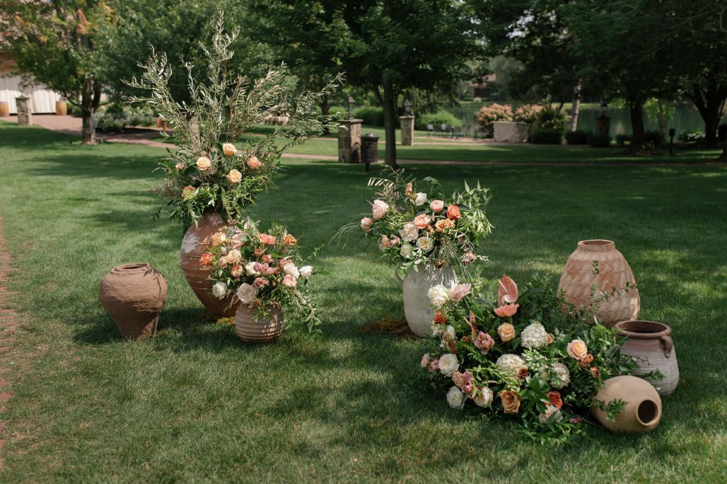 earthen vessels wedding flowers ohio